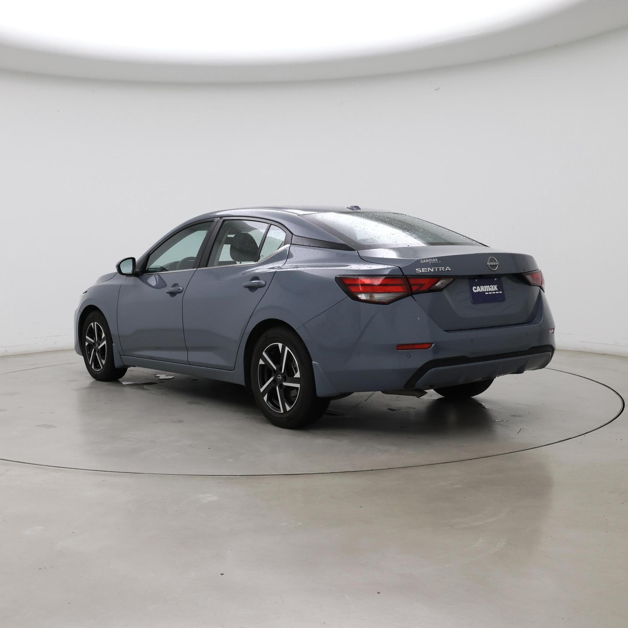 Thumbnail: 2025 Nissan Sentra - 2