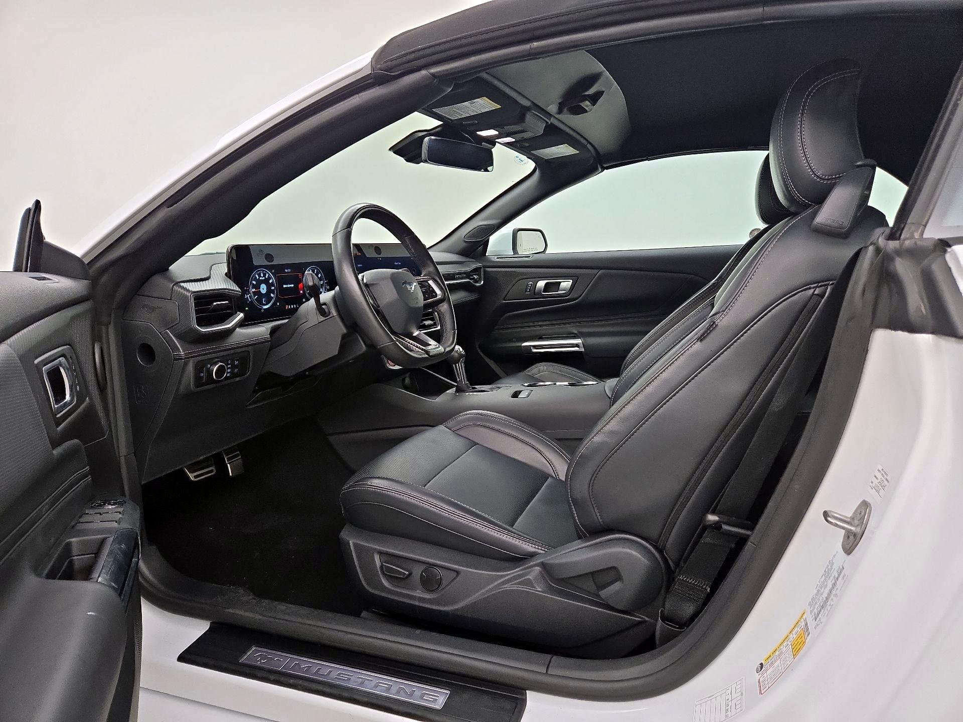 Thumbnail: 2025 Ford Mustang - 11
