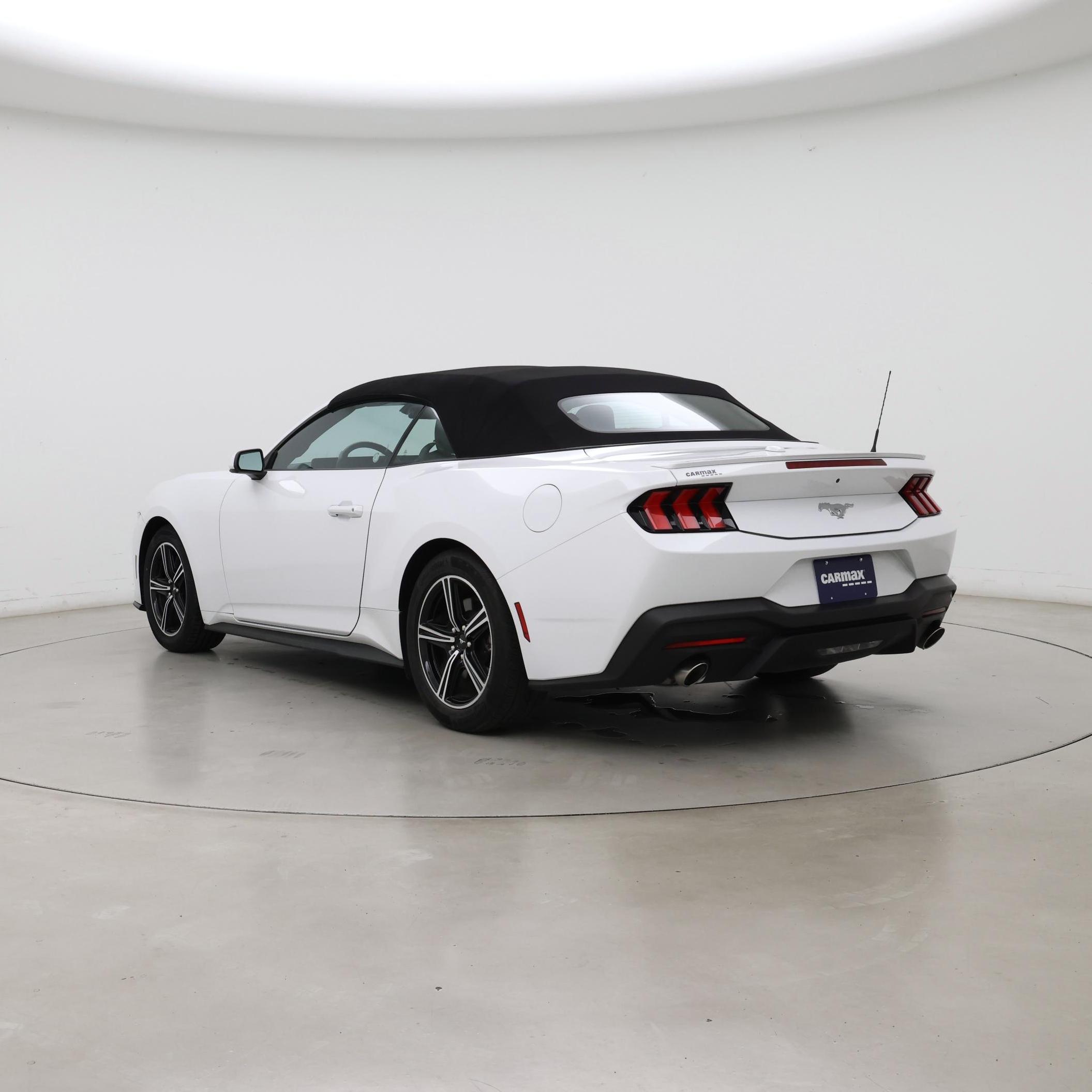 Thumbnail: 2025 Ford Mustang - 2