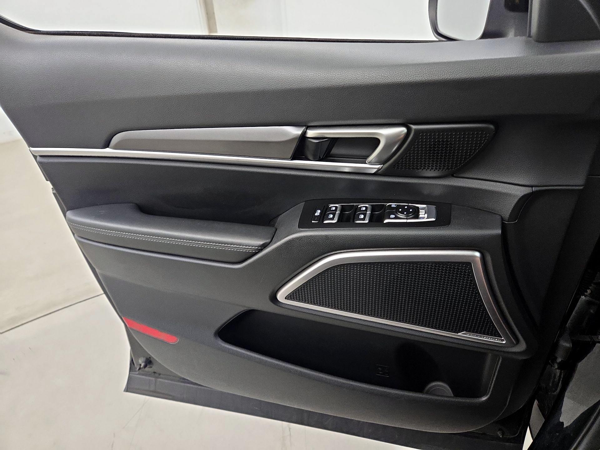 Thumbnail: 2025 Kia Telluride - 12
