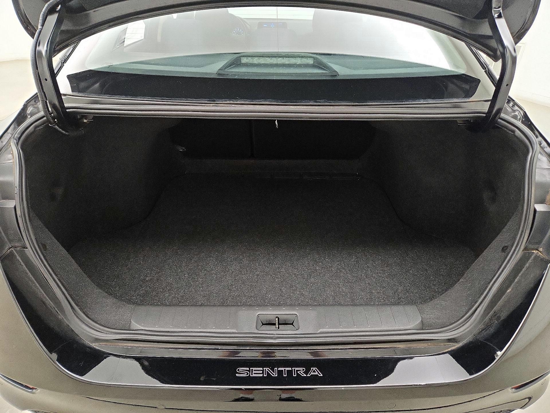 Thumbnail: 2024 Nissan Sentra - 20