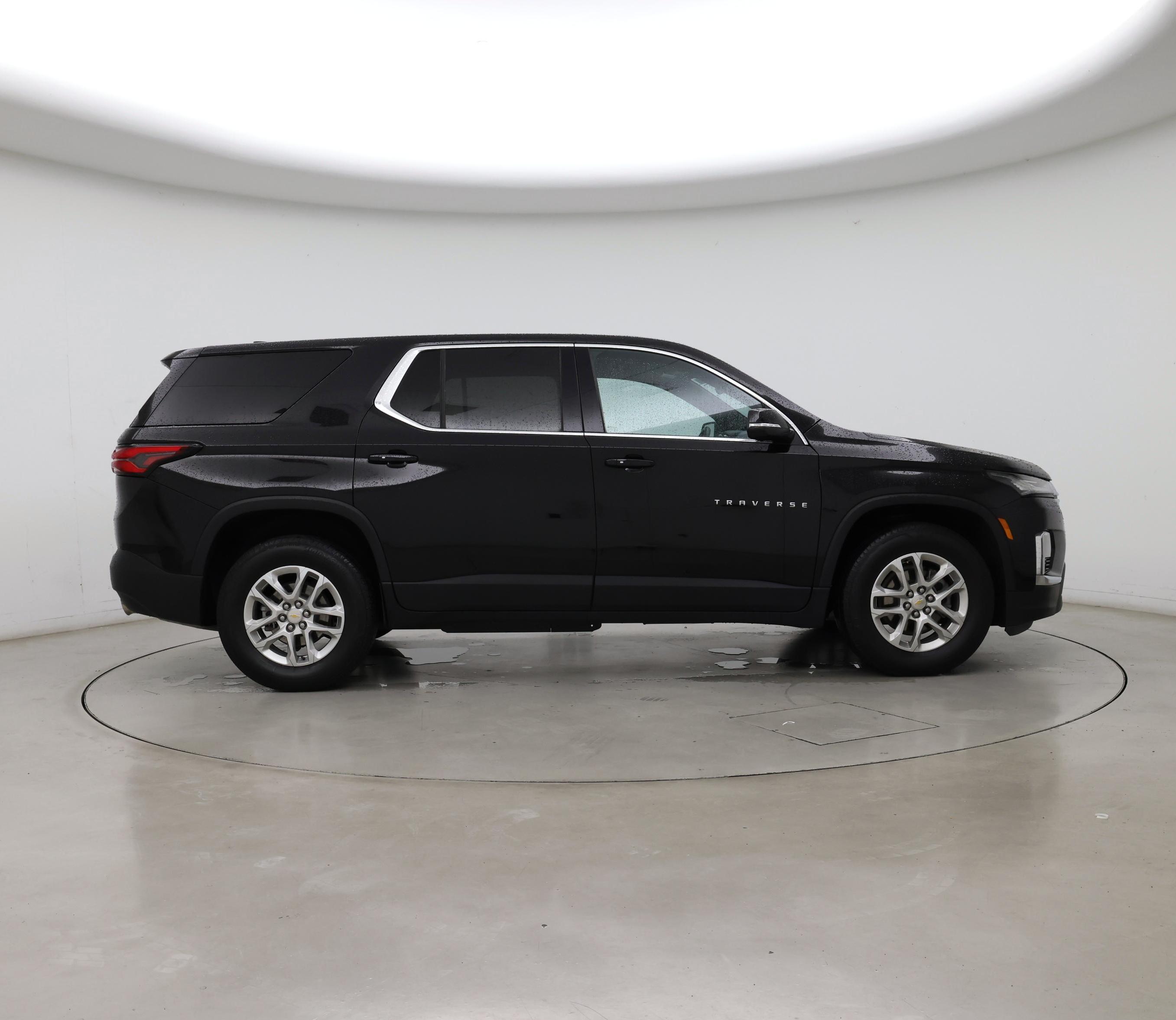 Thumbnail: 2023 Chevrolet Traverse - 7