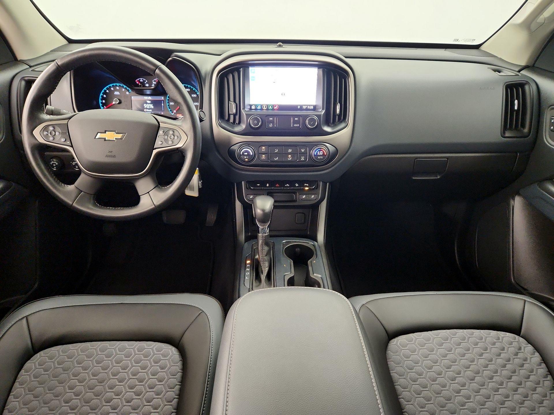 Thumbnail: 2022 Chevrolet Colorado - 9