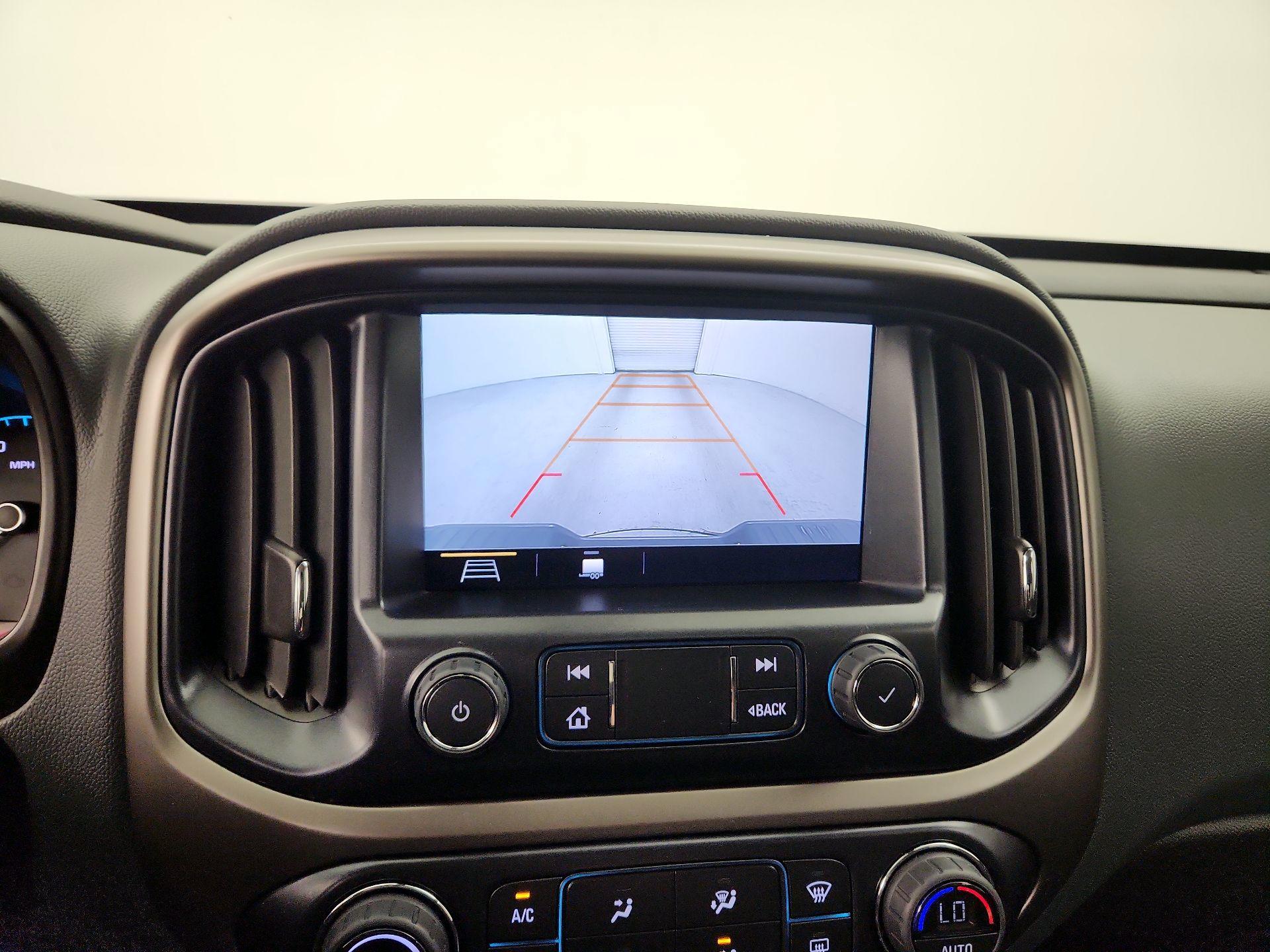 Thumbnail: 2022 Chevrolet Colorado - 15