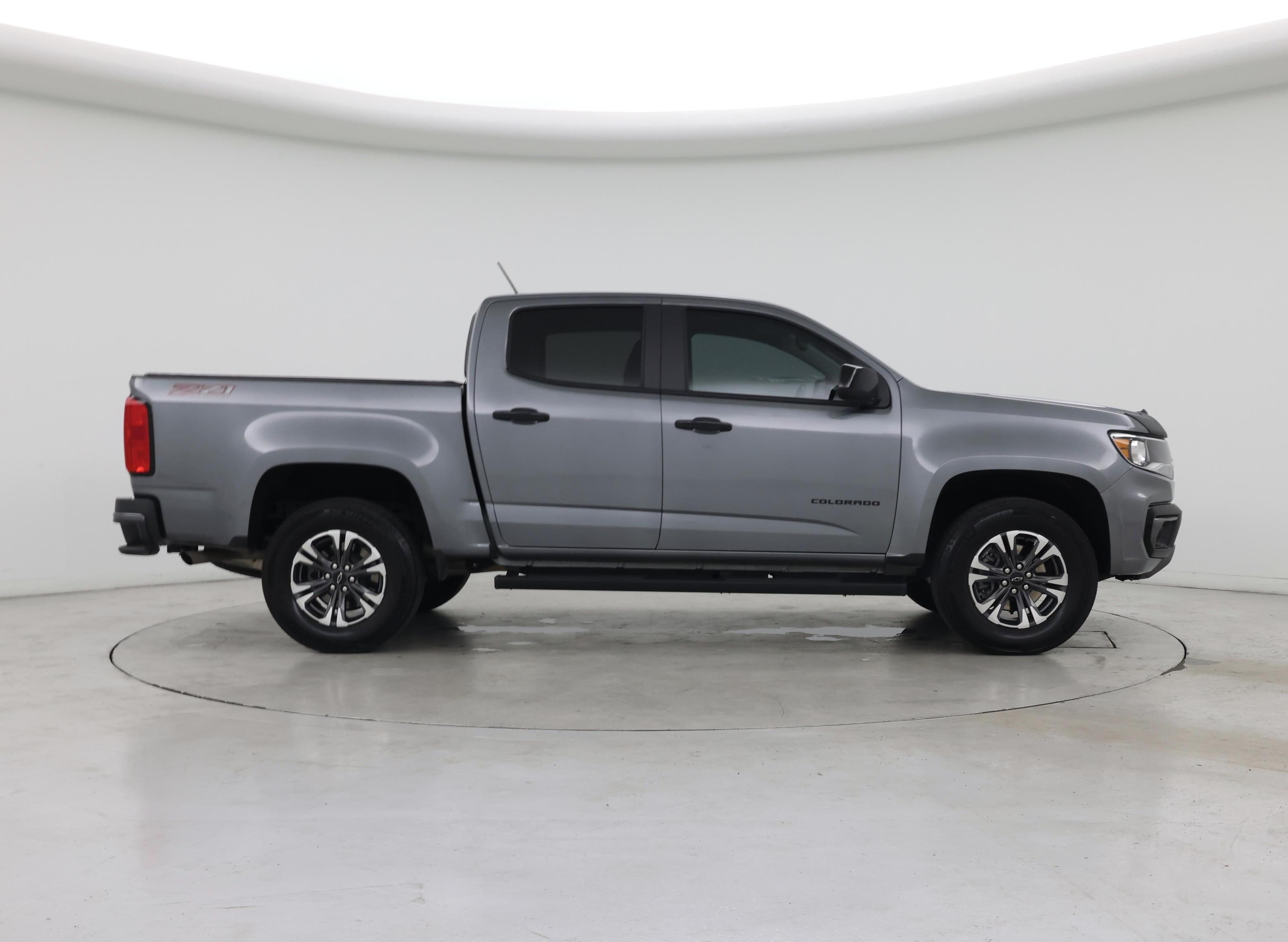 Thumbnail: 2022 Chevrolet Colorado - 7
