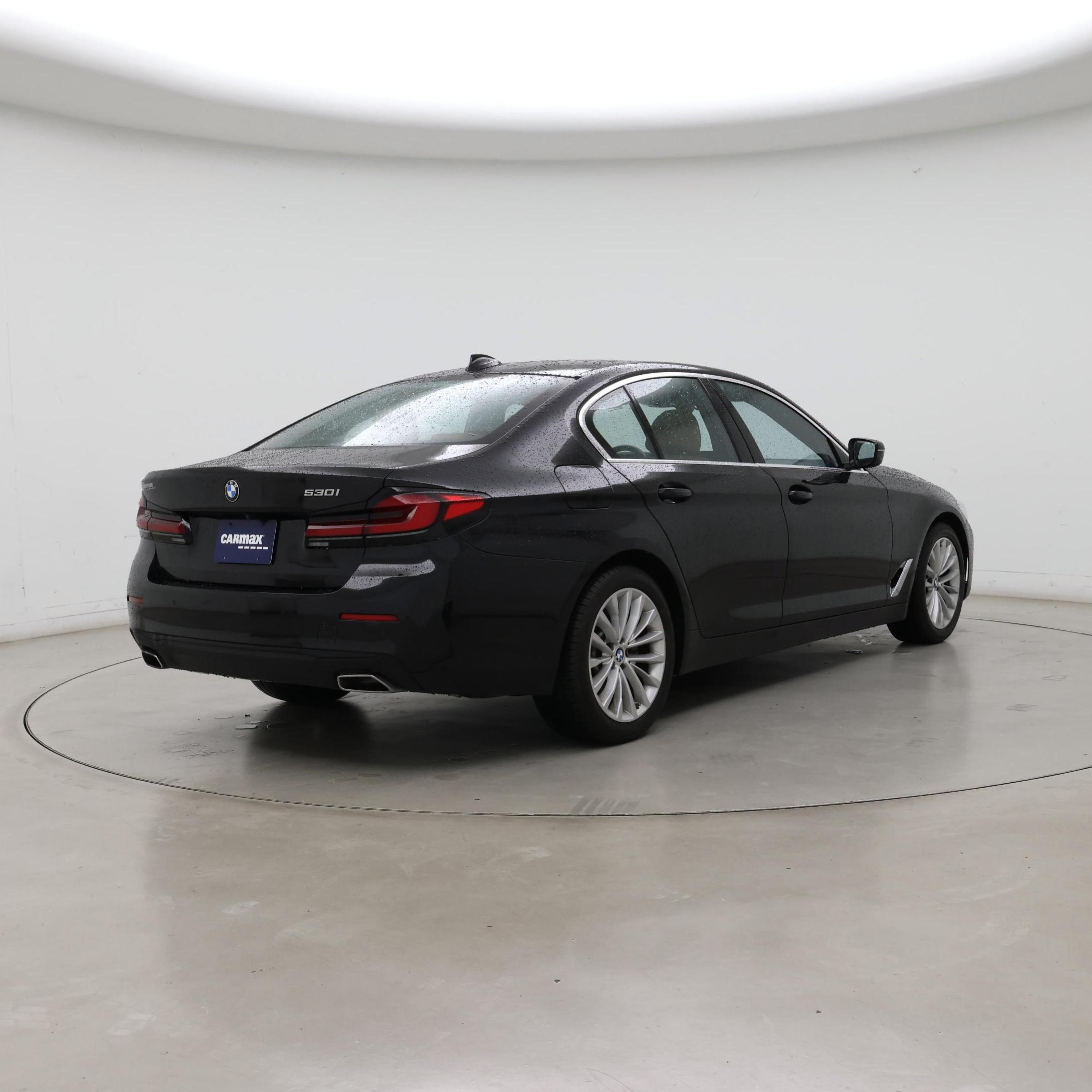 Thumbnail: 2023 BMW 5 Series - 8