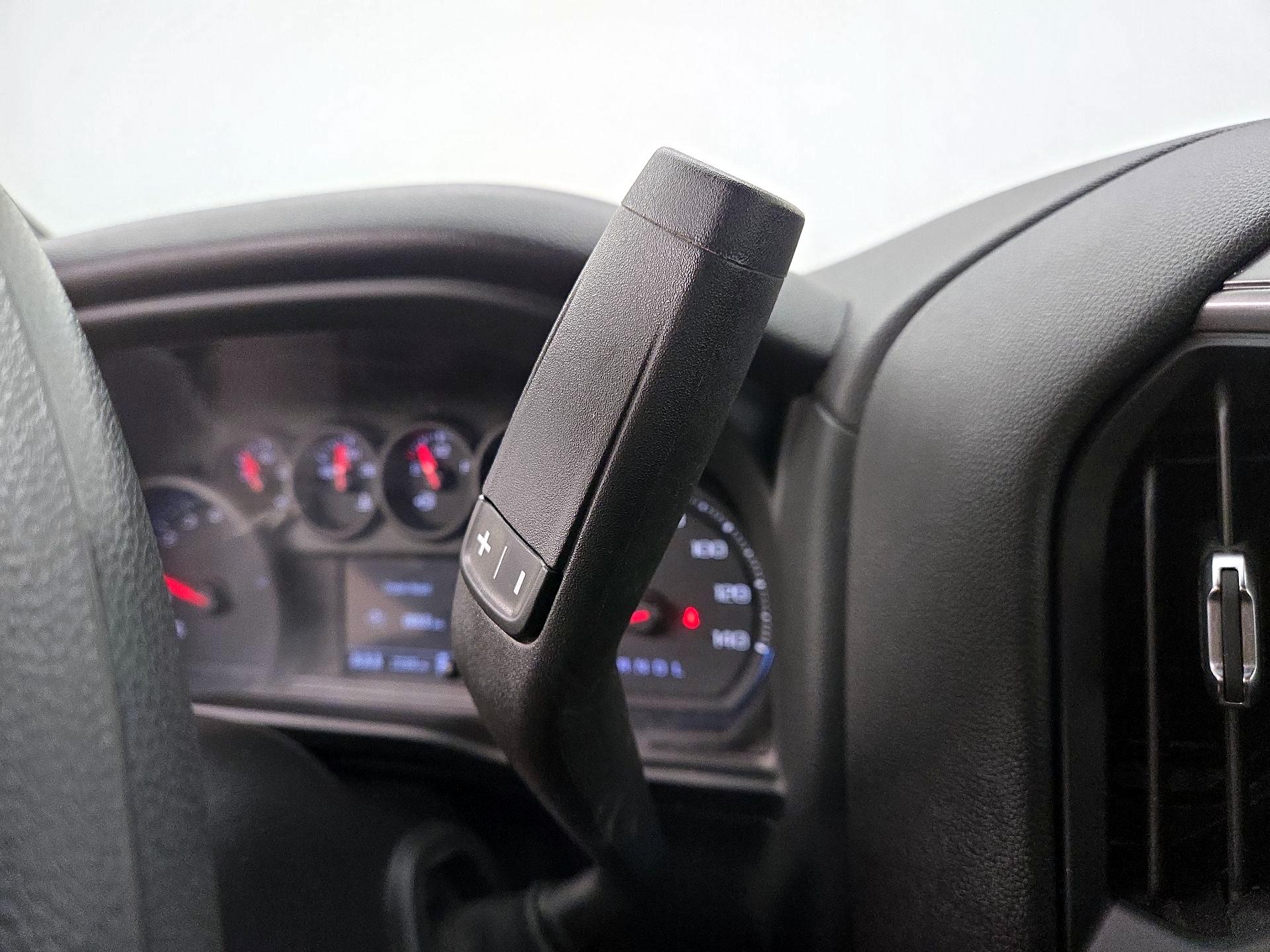 Thumbnail: 2024 Chevrolet Silverado 1500 - 17