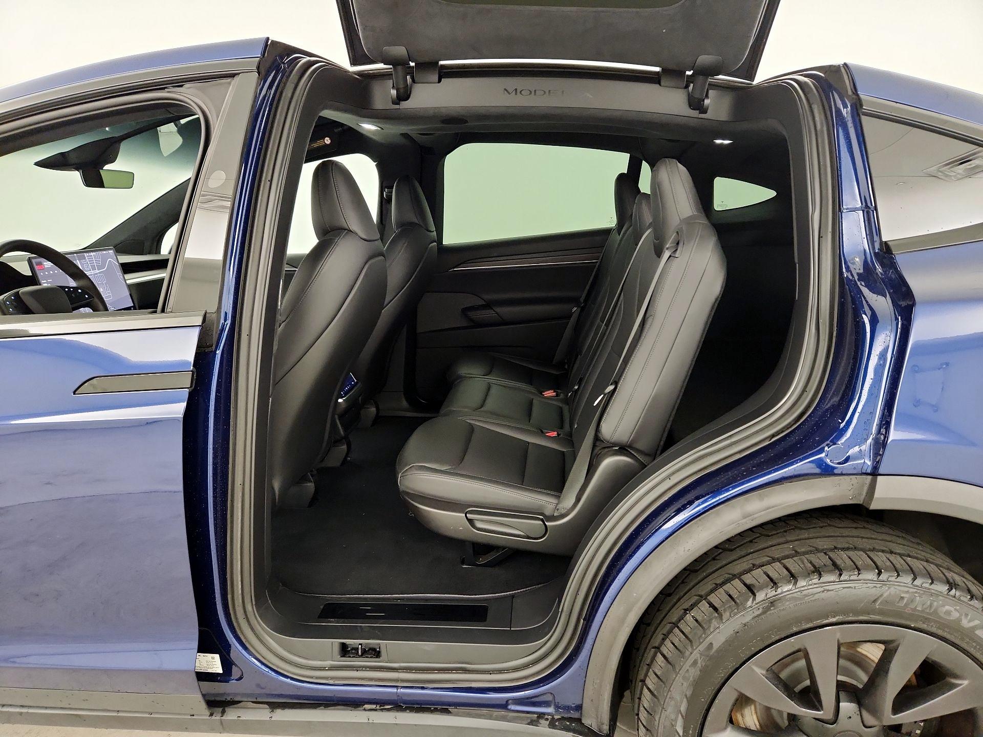 Thumbnail: 2024 Tesla Model X - 18