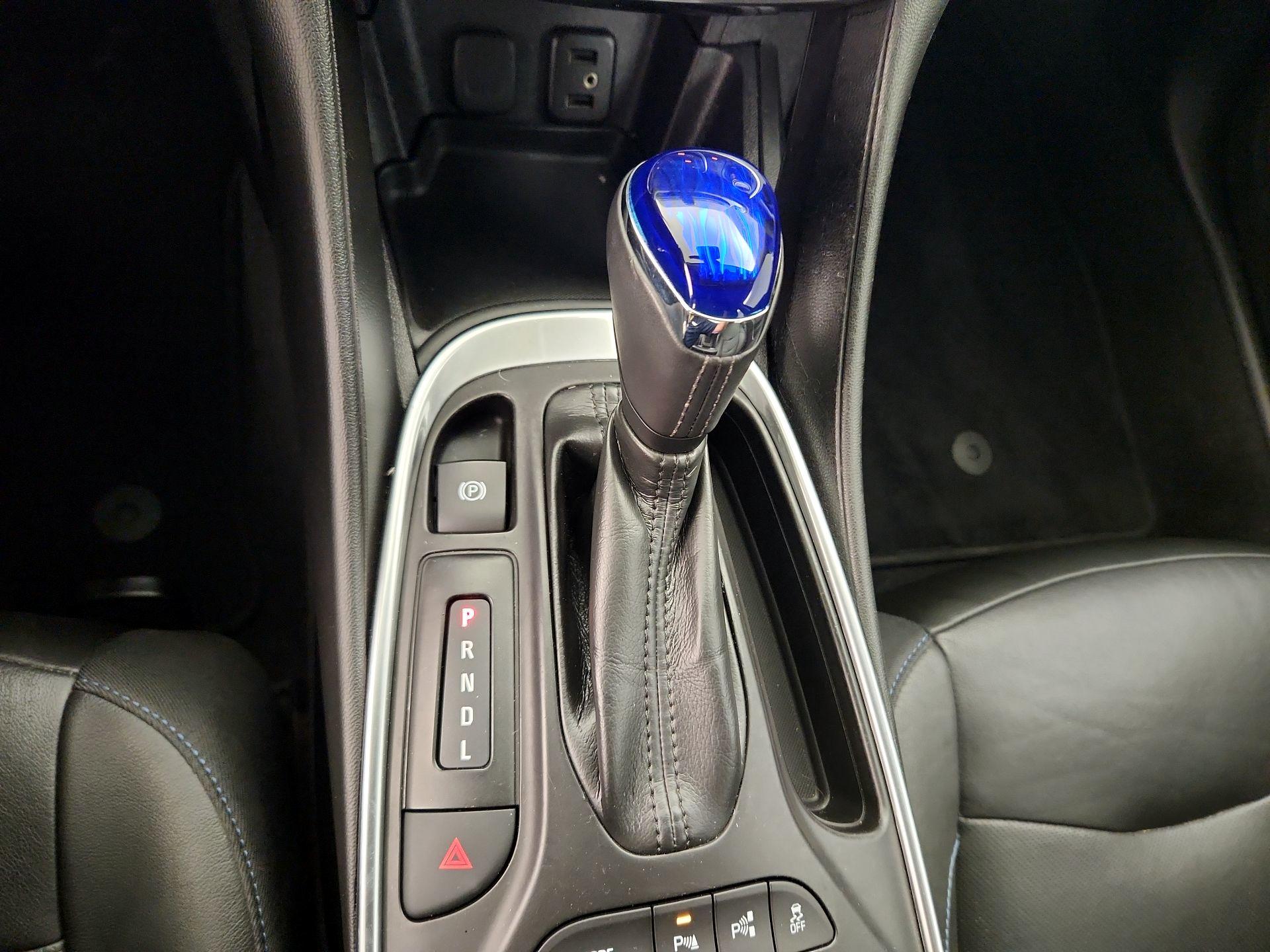 Thumbnail: 2017 Chevrolet Volt - 18