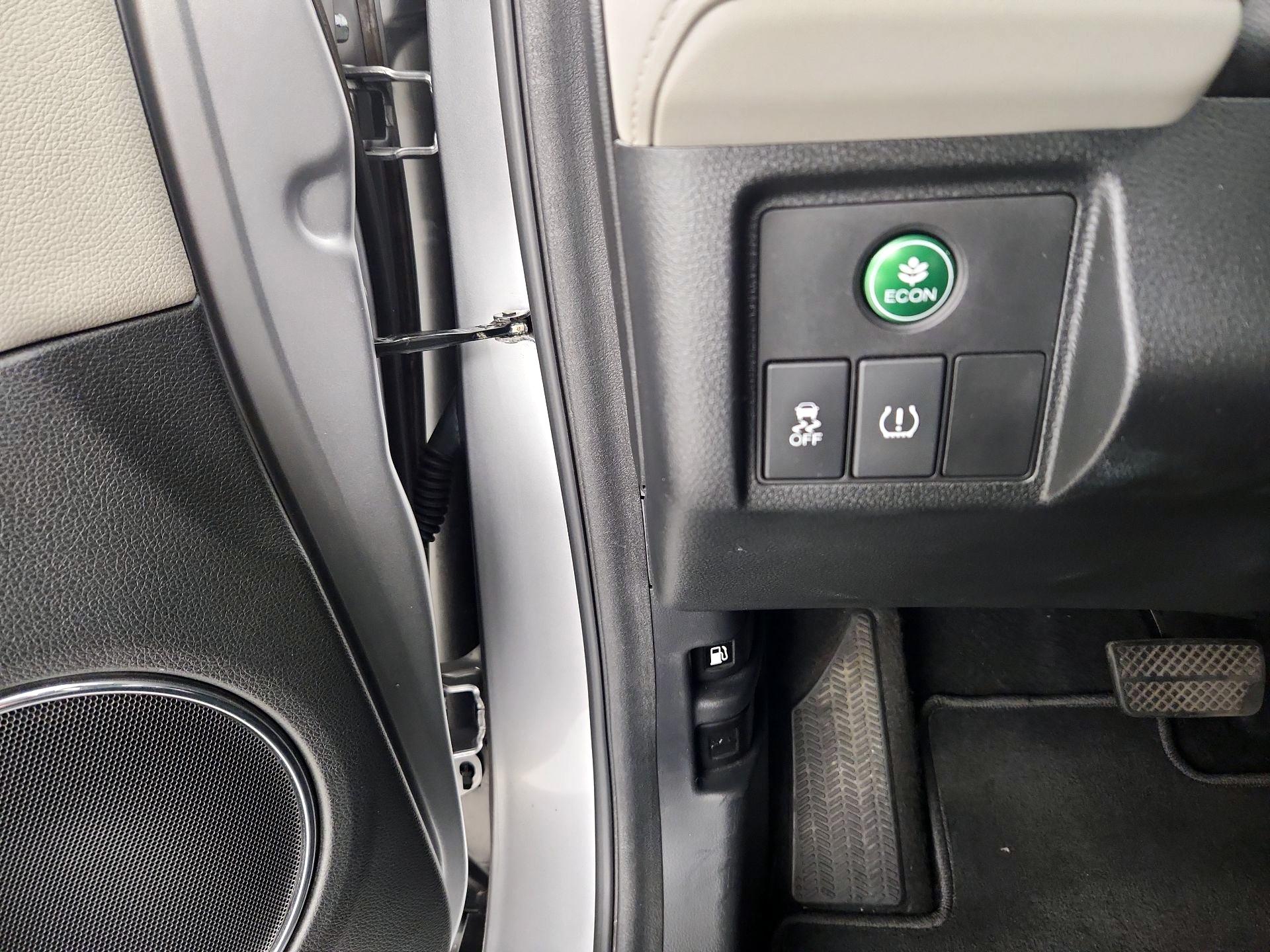 Thumbnail: 2017 Honda HR-V - 13