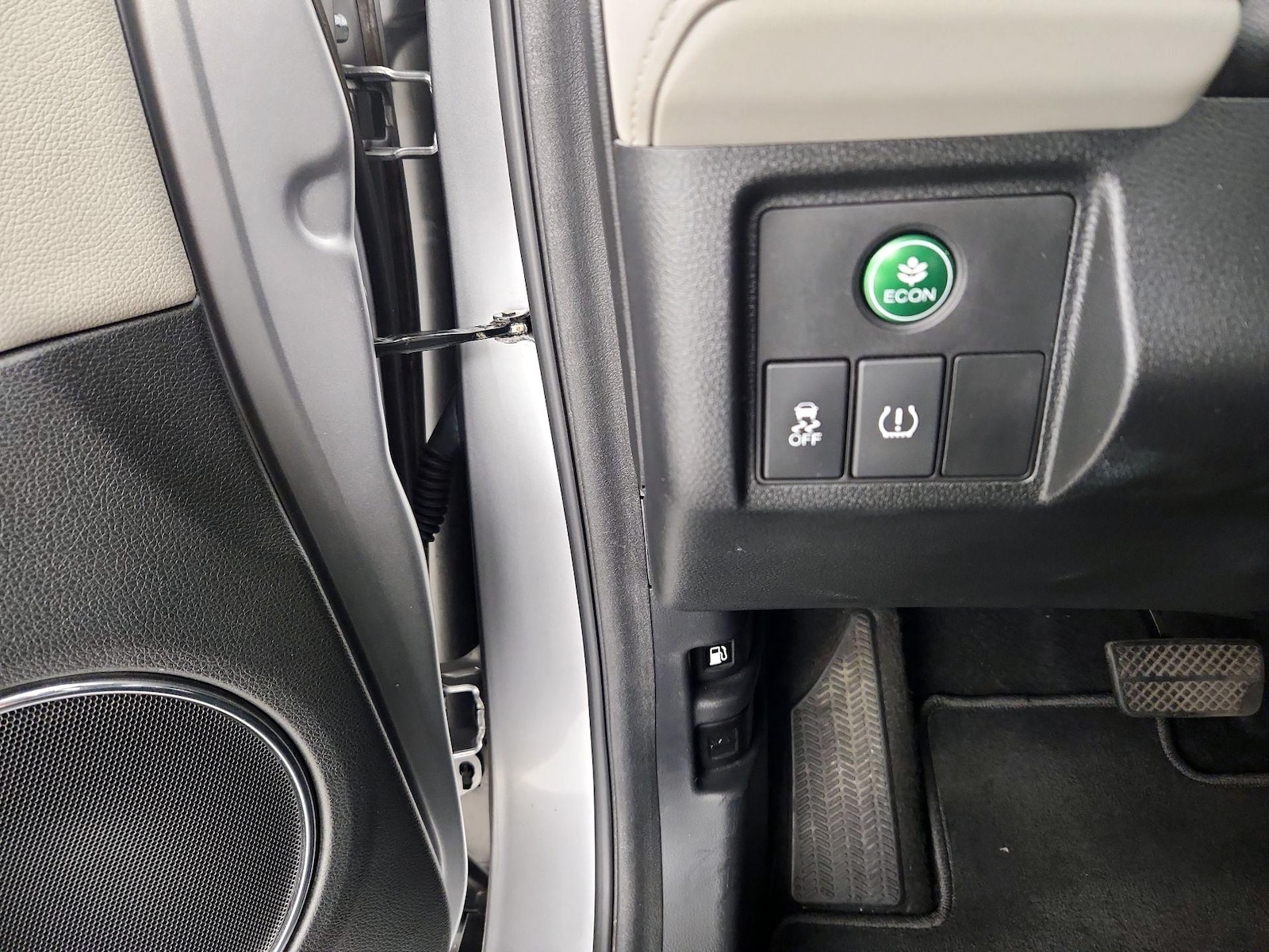 2017 Honda HR-V EX-L - Photo 14