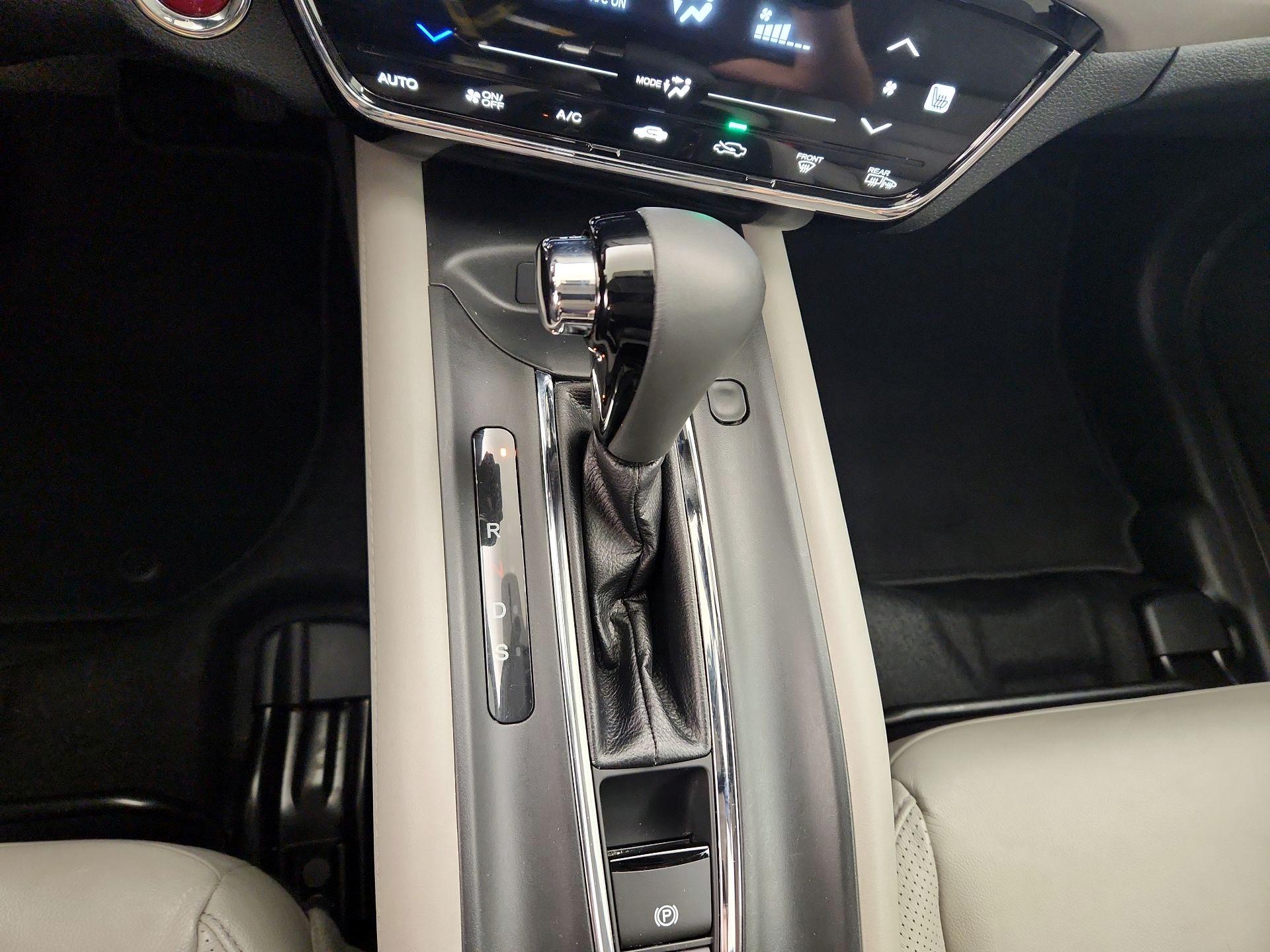 Thumbnail: 2017 Honda HR-V - 18