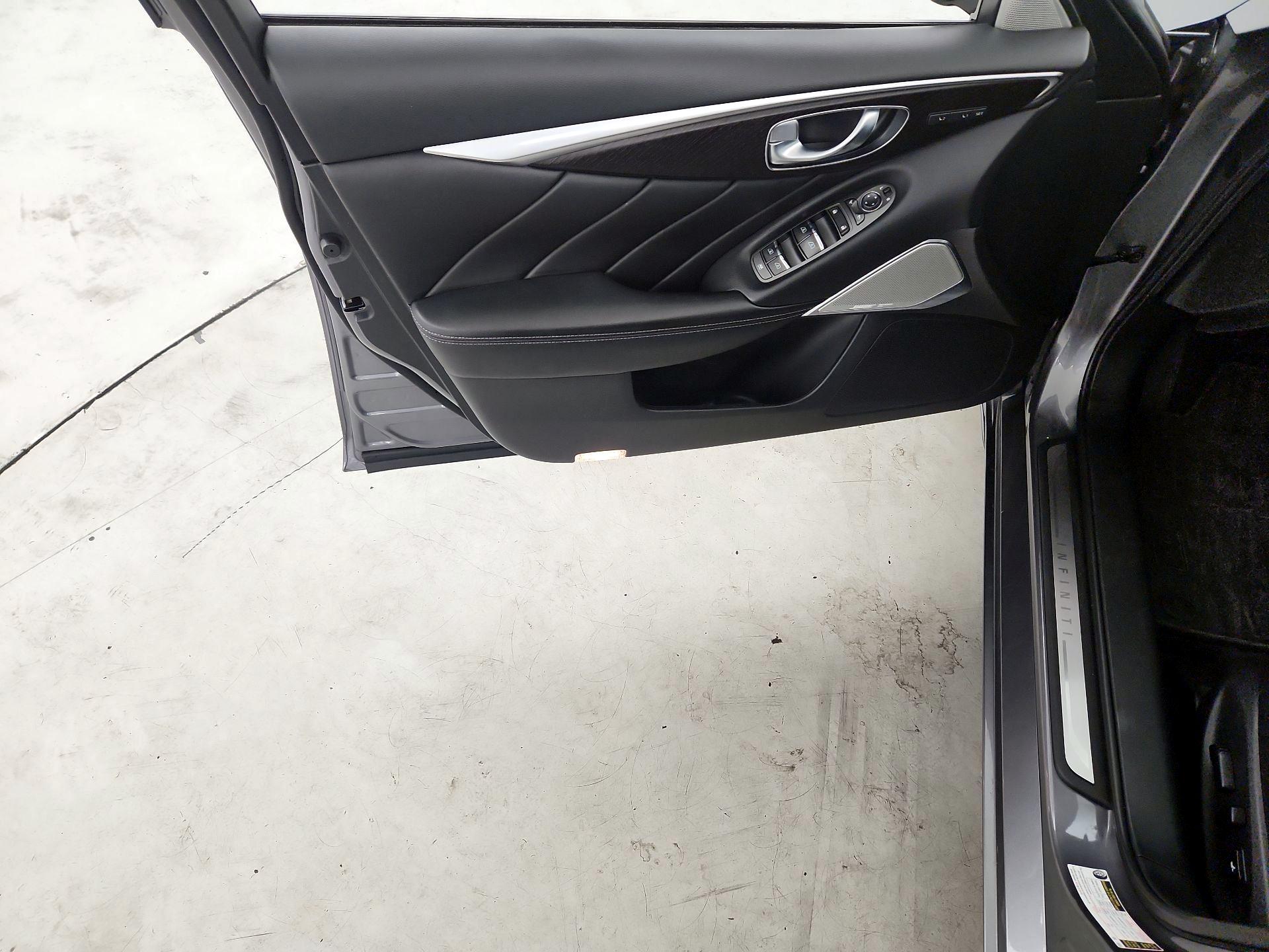 Thumbnail: 2021 INFINITI Q50 - 12