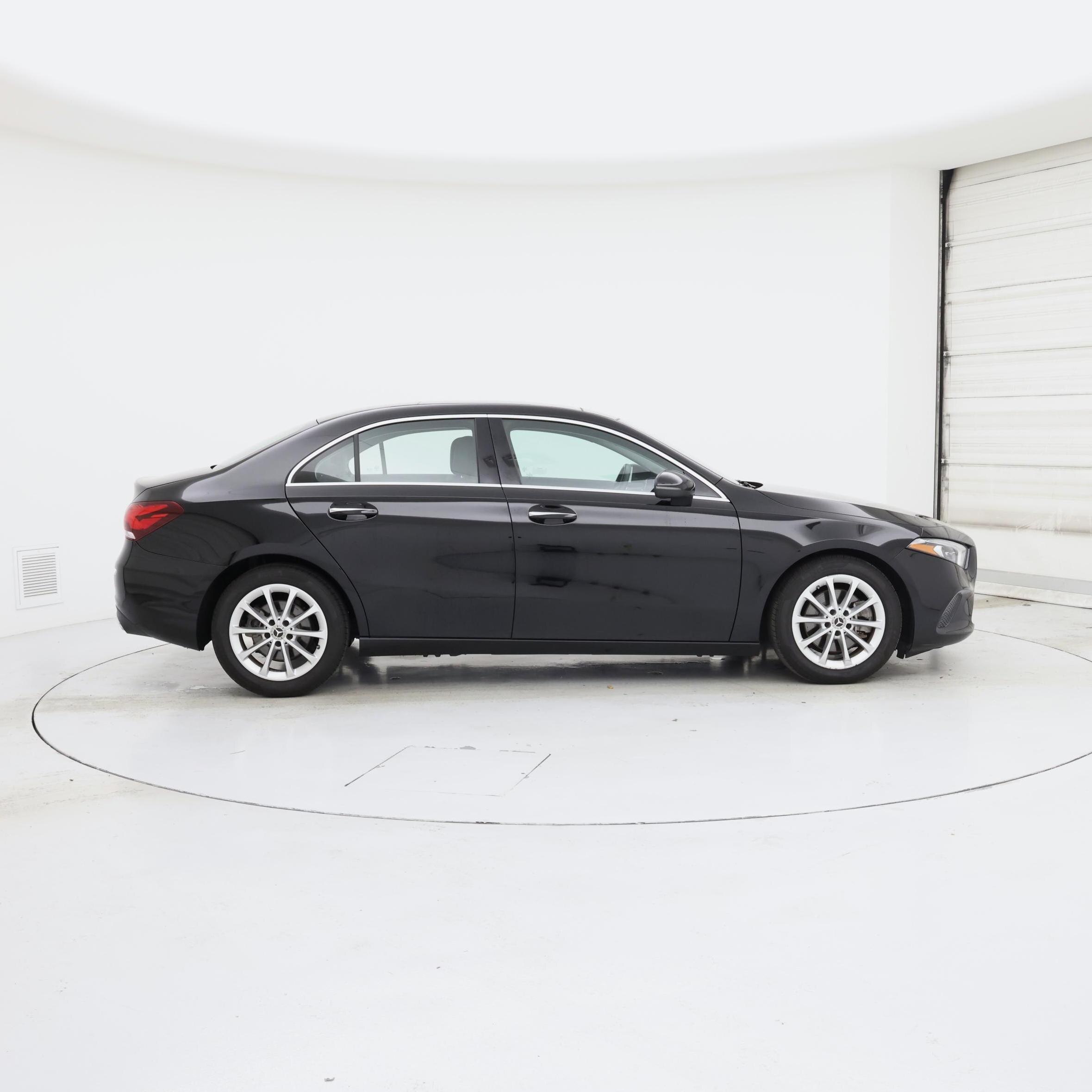Thumbnail: 2022 Mercedes-Benz A-Class - 7