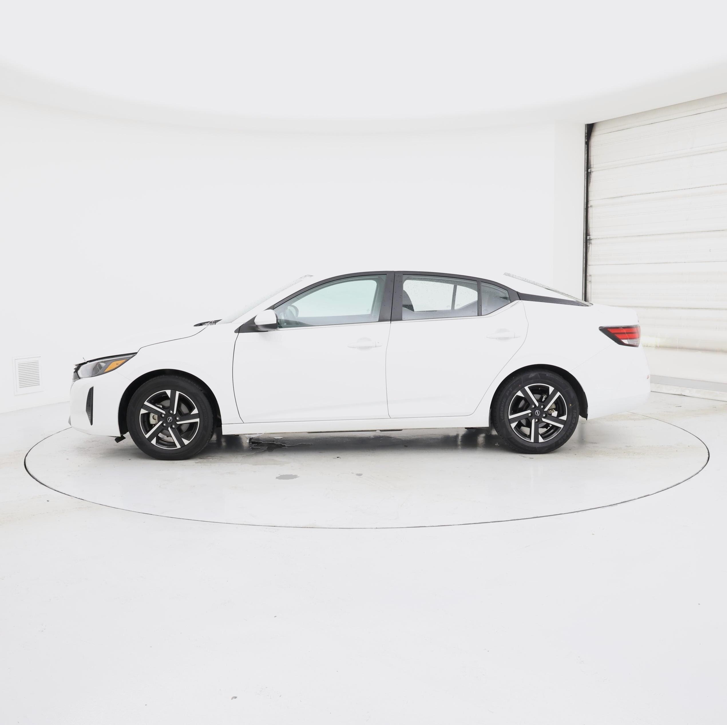 Thumbnail: 2024 Nissan Sentra - 3