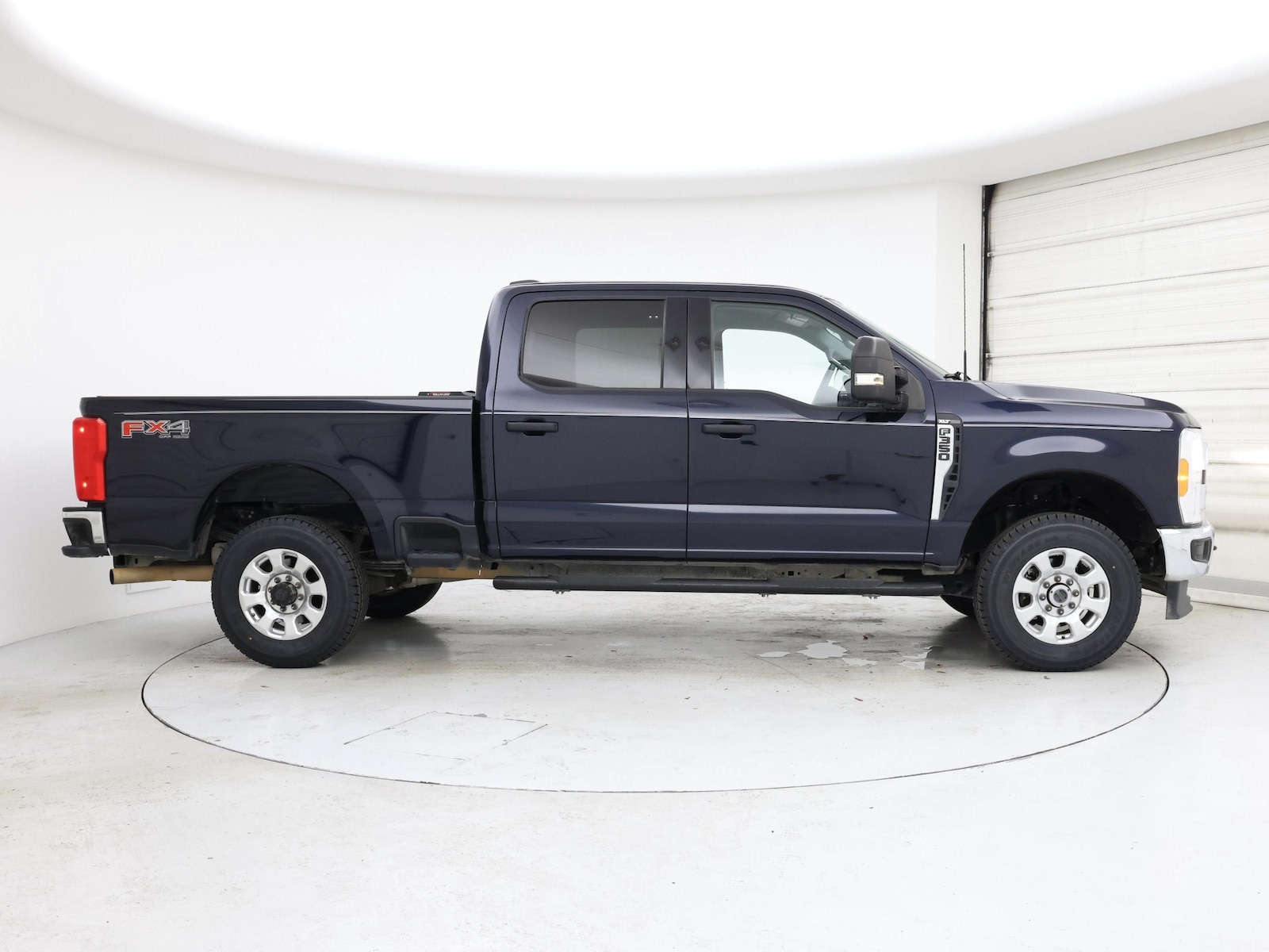 2023 Ford F-350 Super Duty XL - Photo 8