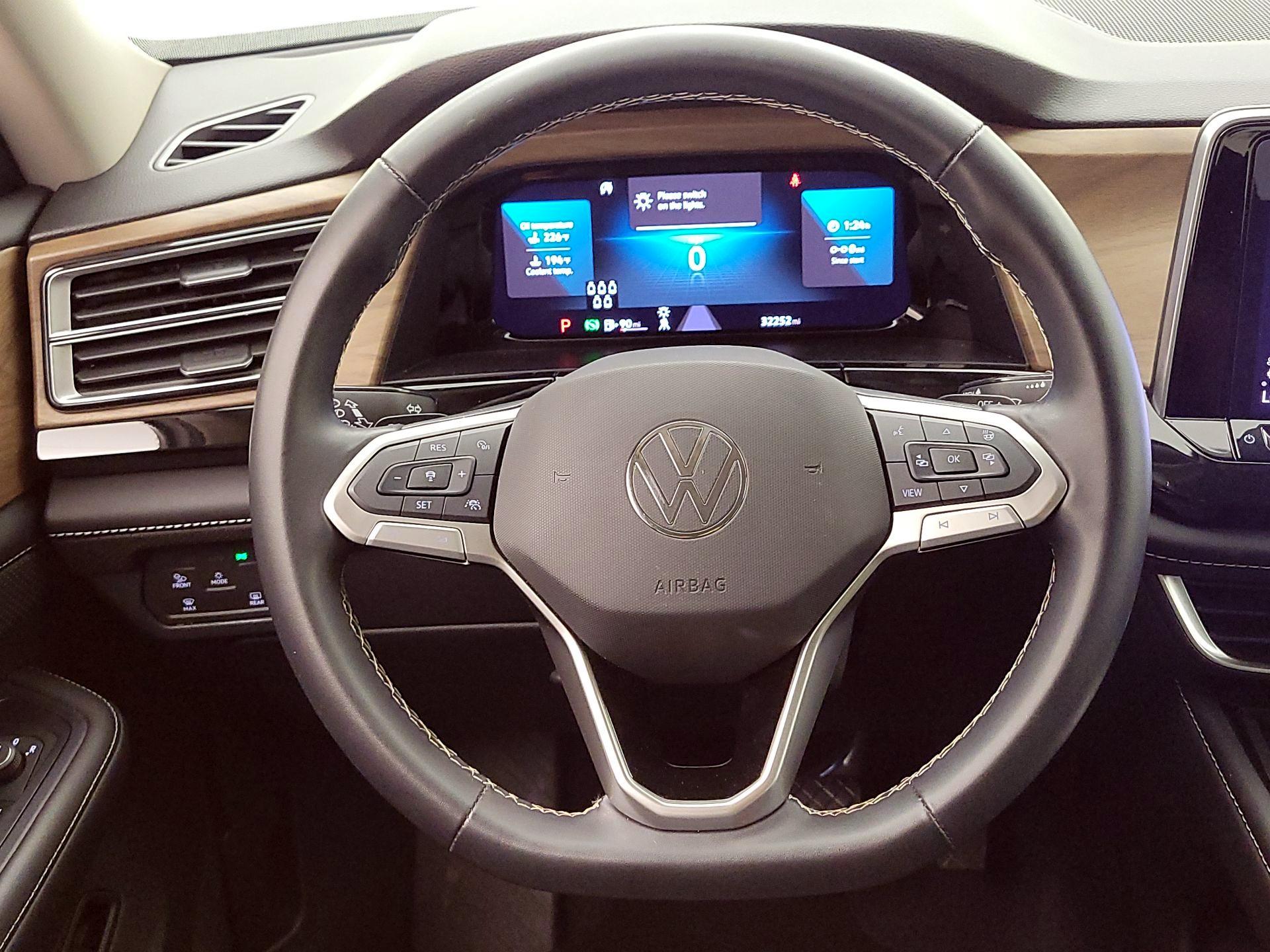 Thumbnail: 2025 Volkswagen Atlas - 10