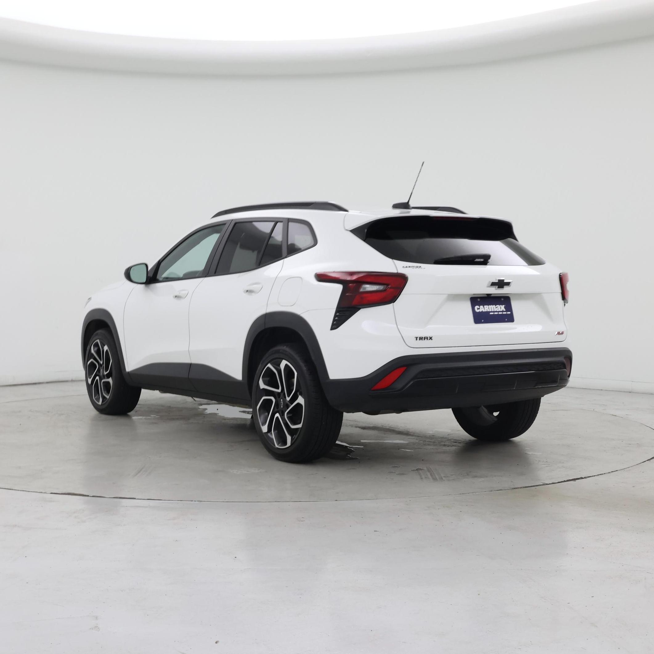Thumbnail: 2024 Chevrolet Trax - 2