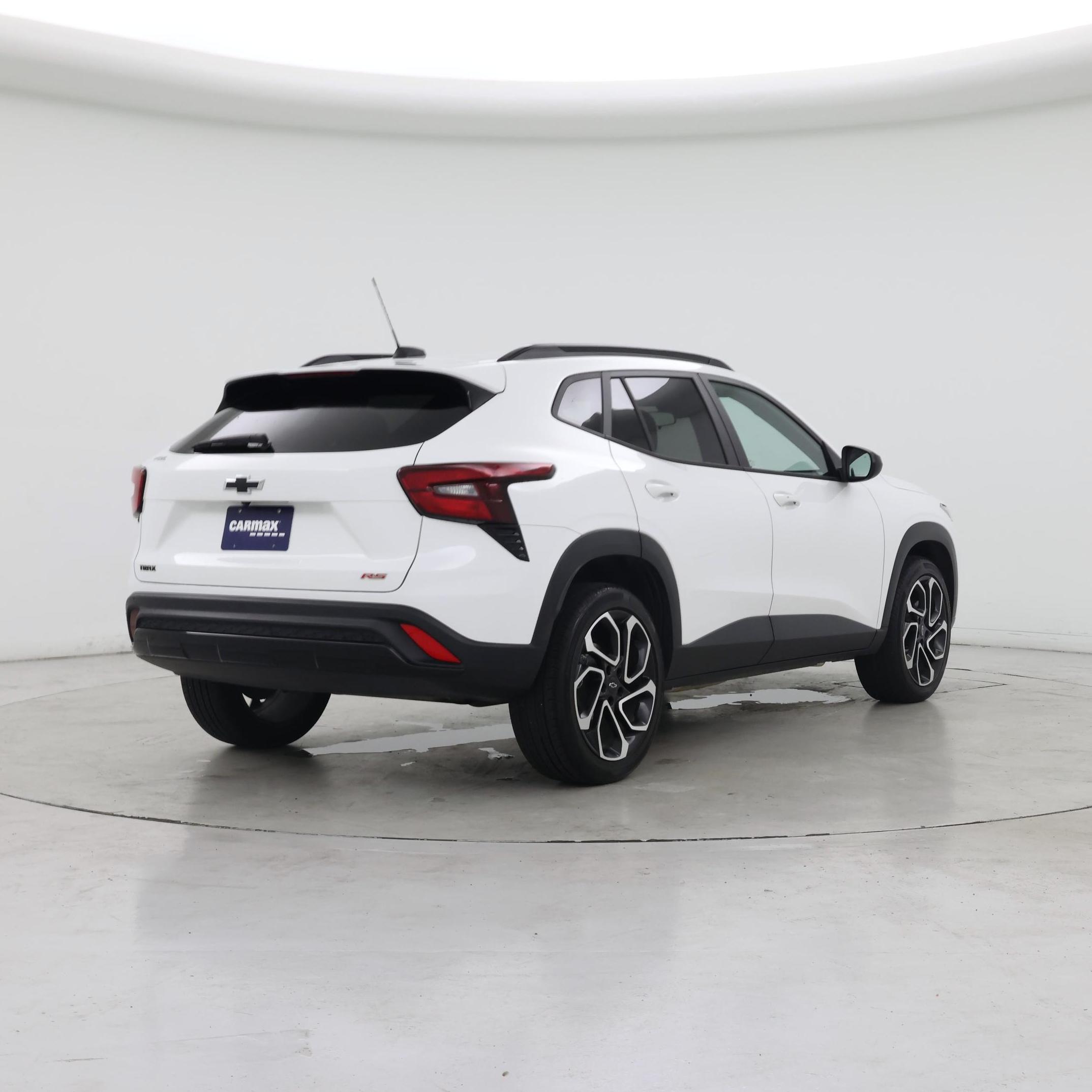 Thumbnail: 2024 Chevrolet Trax - 8