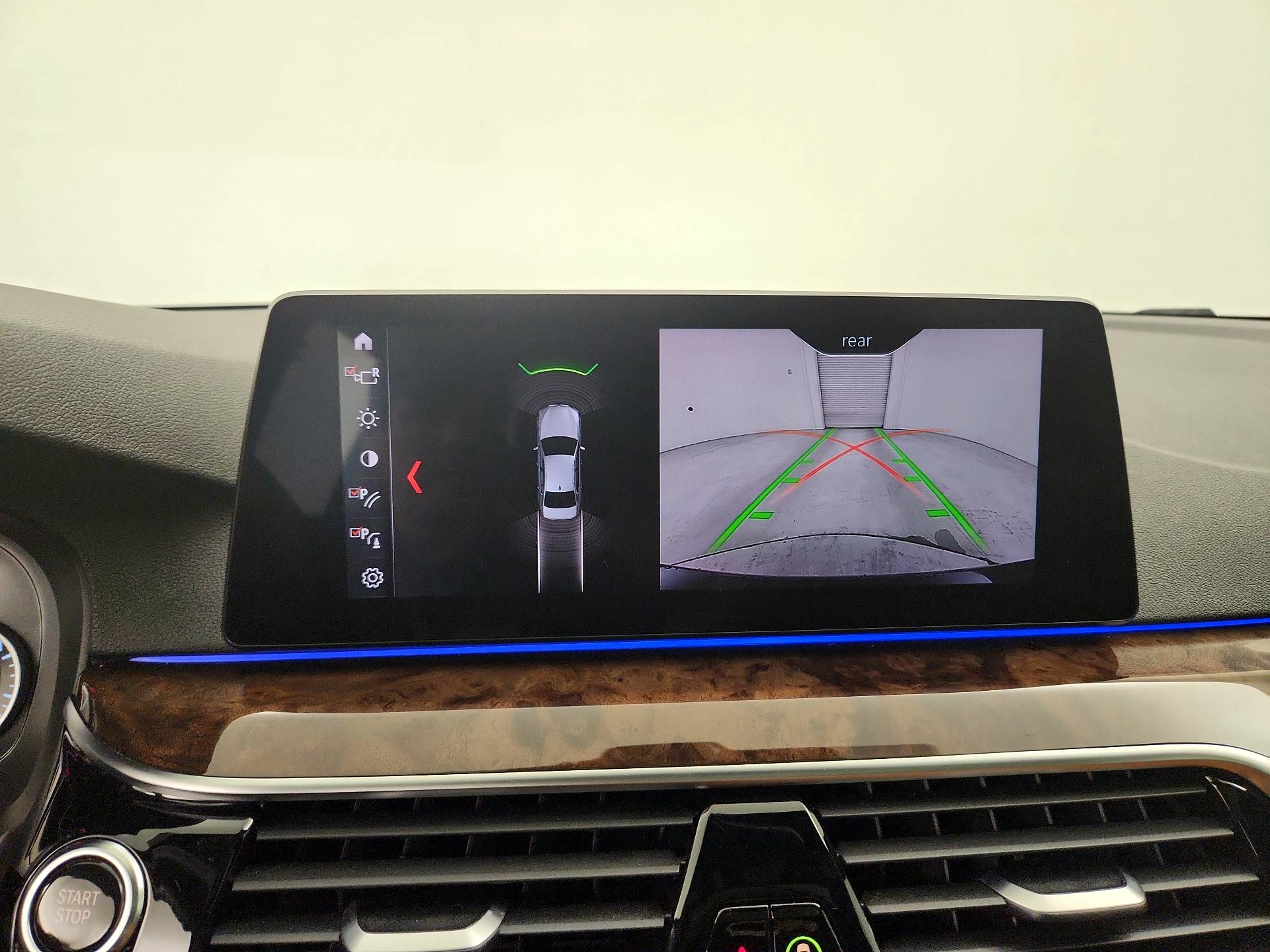 Thumbnail: 2019 BMW 5 Series - 15