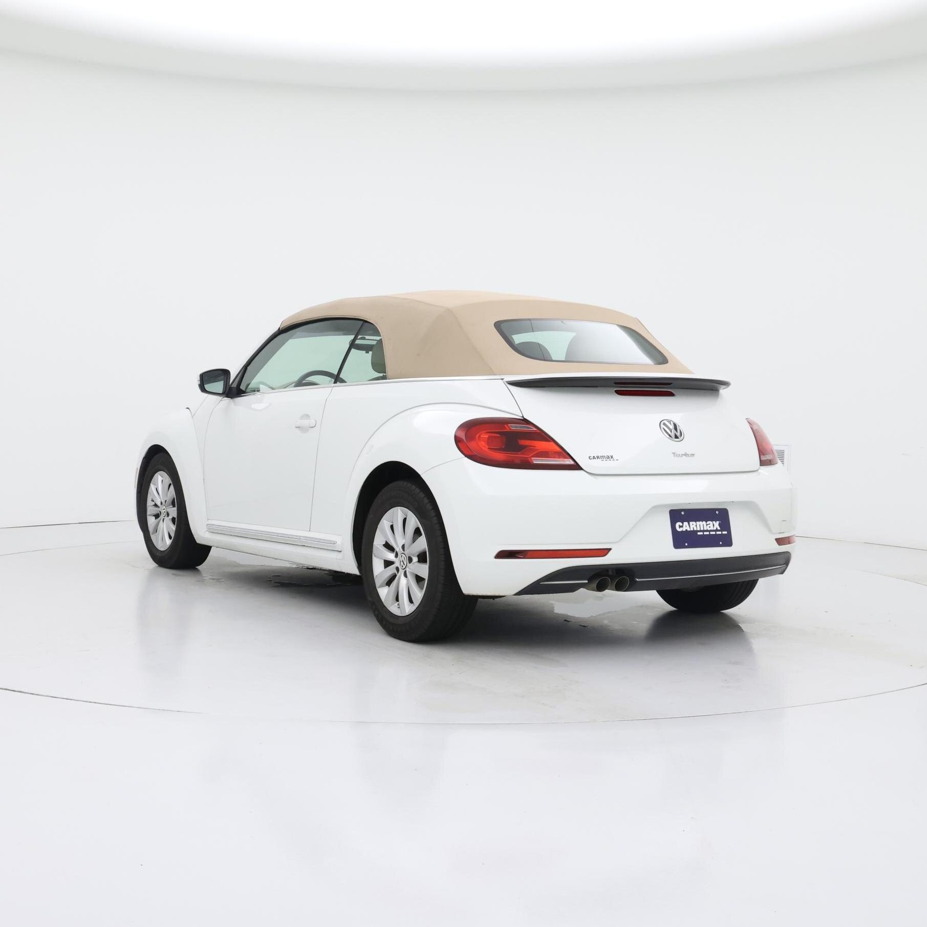Thumbnail: 2019 Volkswagen Beetle - 2