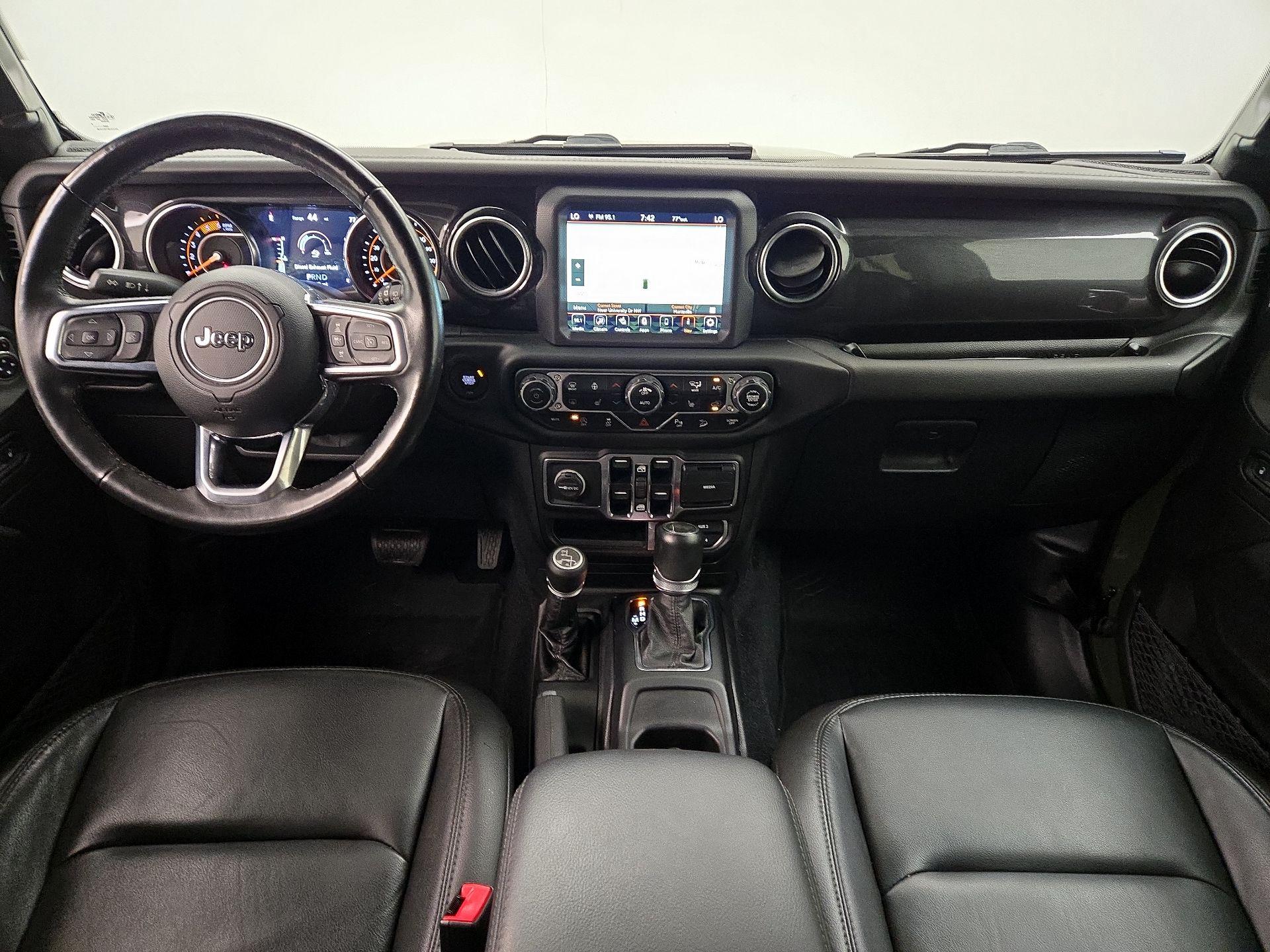 Thumbnail: 2020 Jeep Wrangler - 9