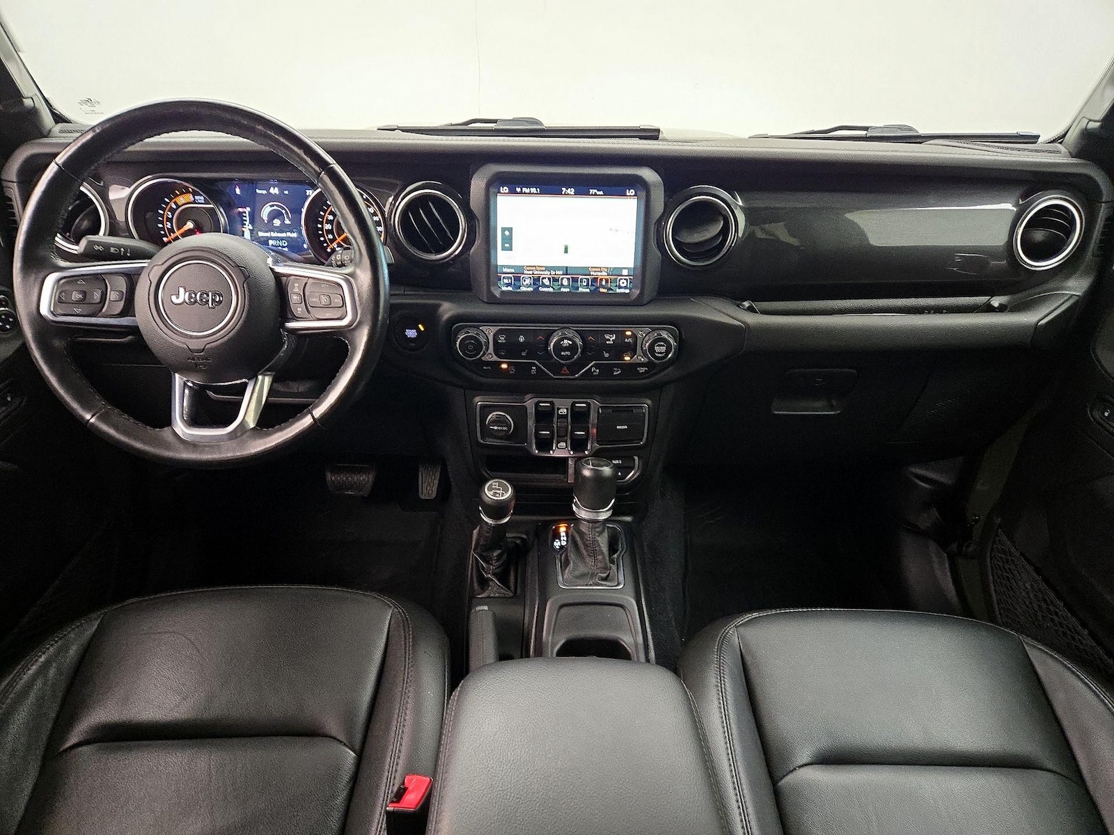 2020 Jeep Wrangler Unlimited Sahara Altitude - Photo 10