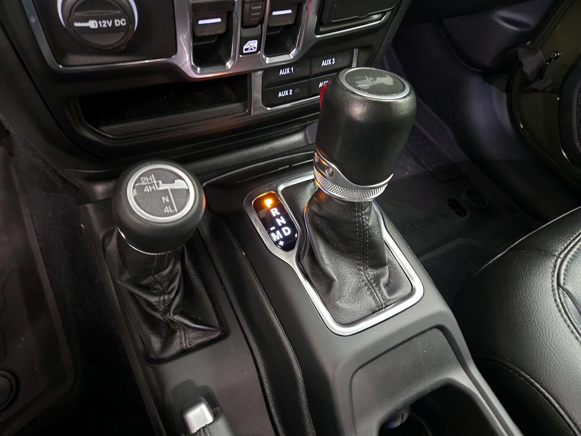 Thumbnail: 2020 Jeep Wrangler - 18