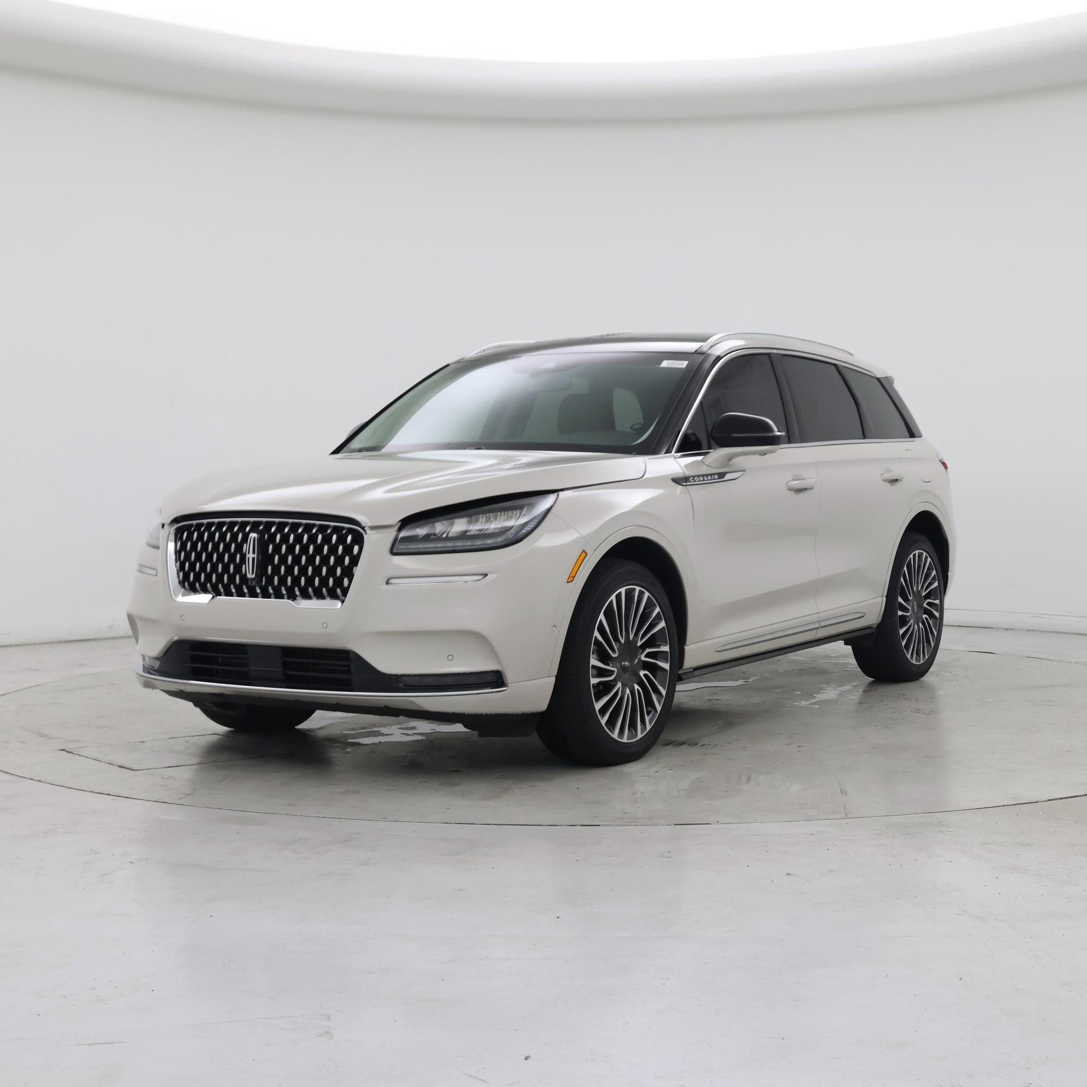 Thumbnail: 2020 Lincoln Corsair - 4