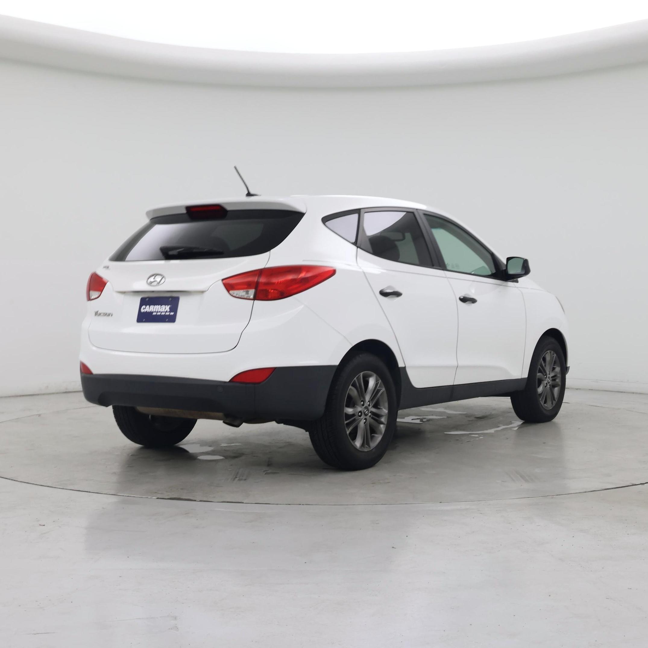 Thumbnail: 2014 Hyundai Tucson - 8