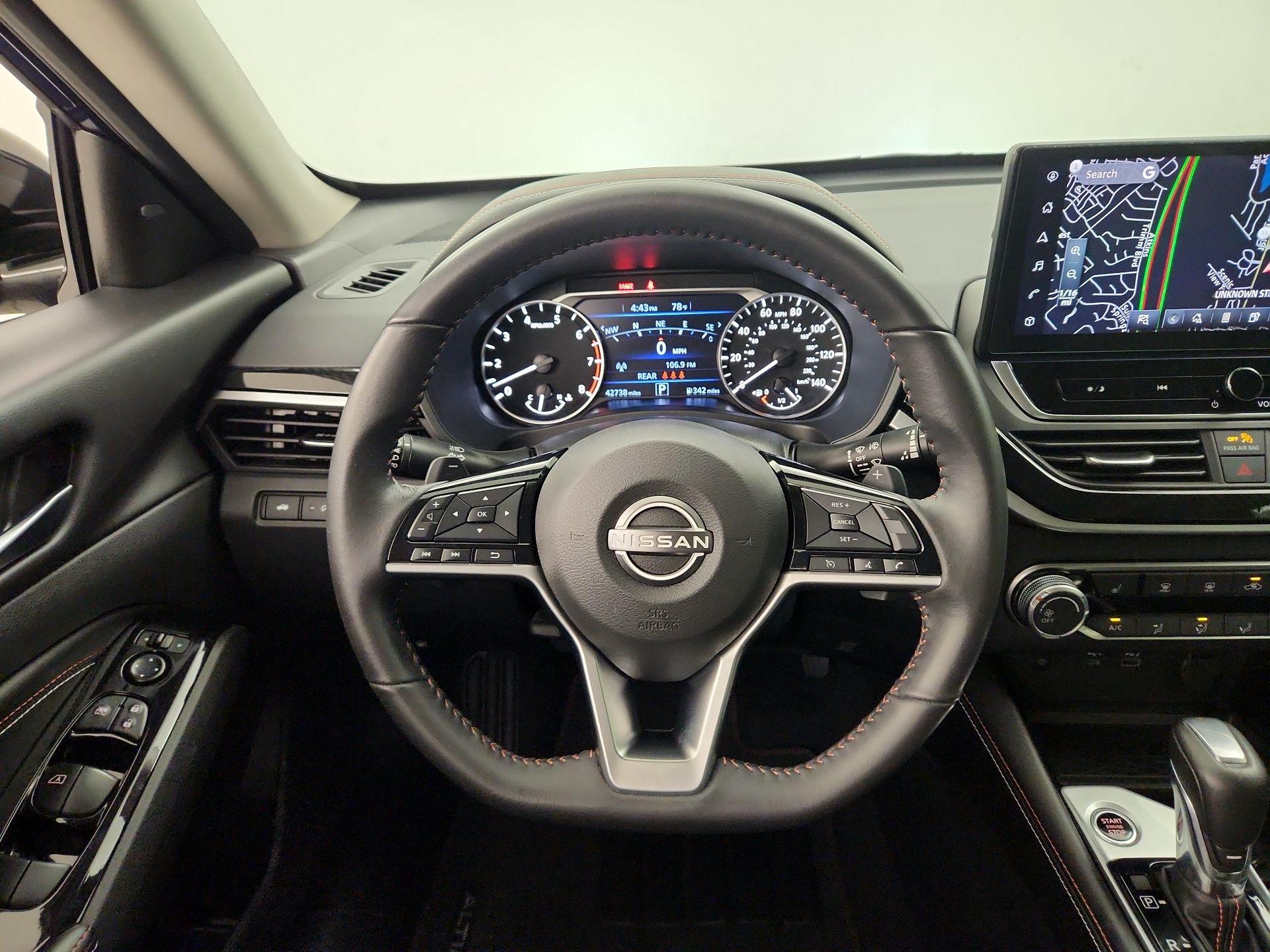 Thumbnail: 2023 Nissan Altima - 10