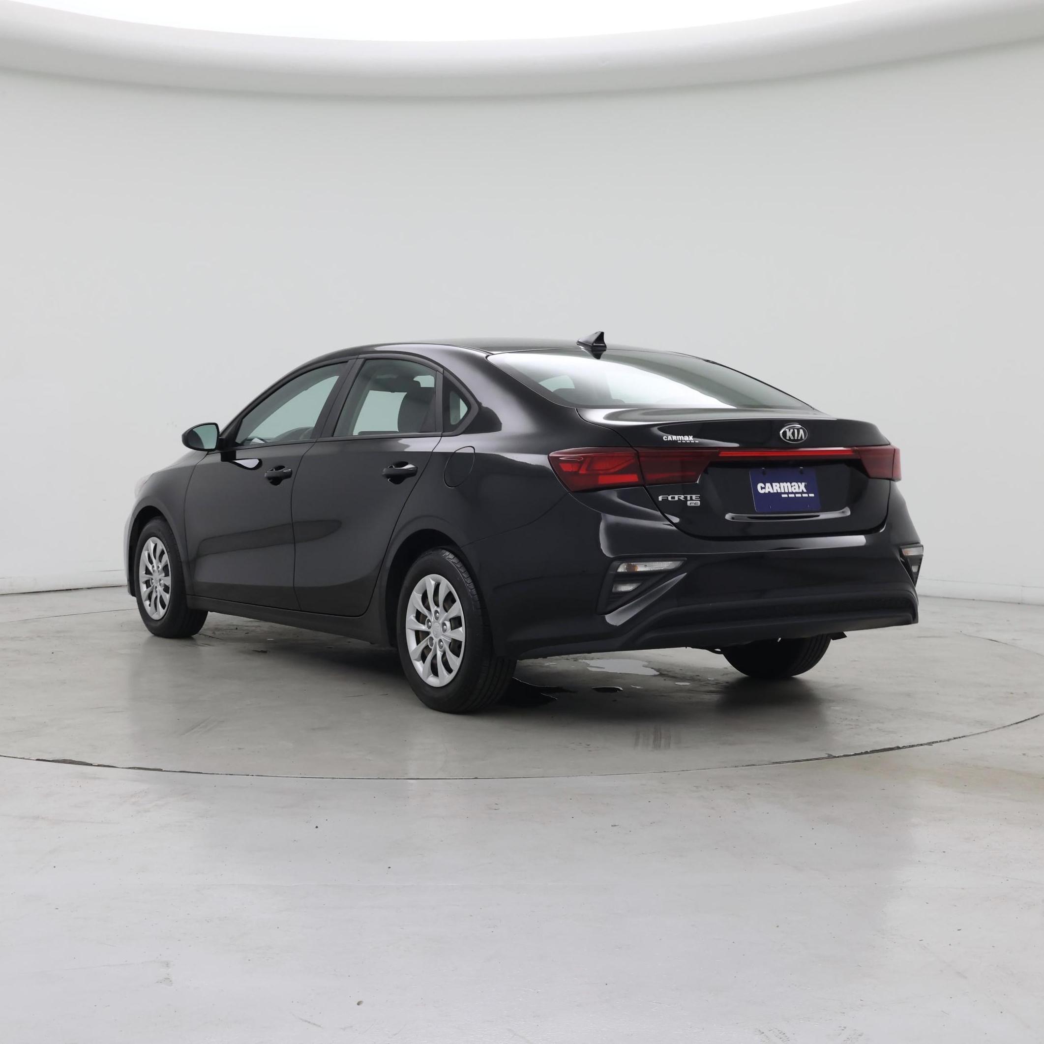 Thumbnail: 2021 Kia Forte - 2