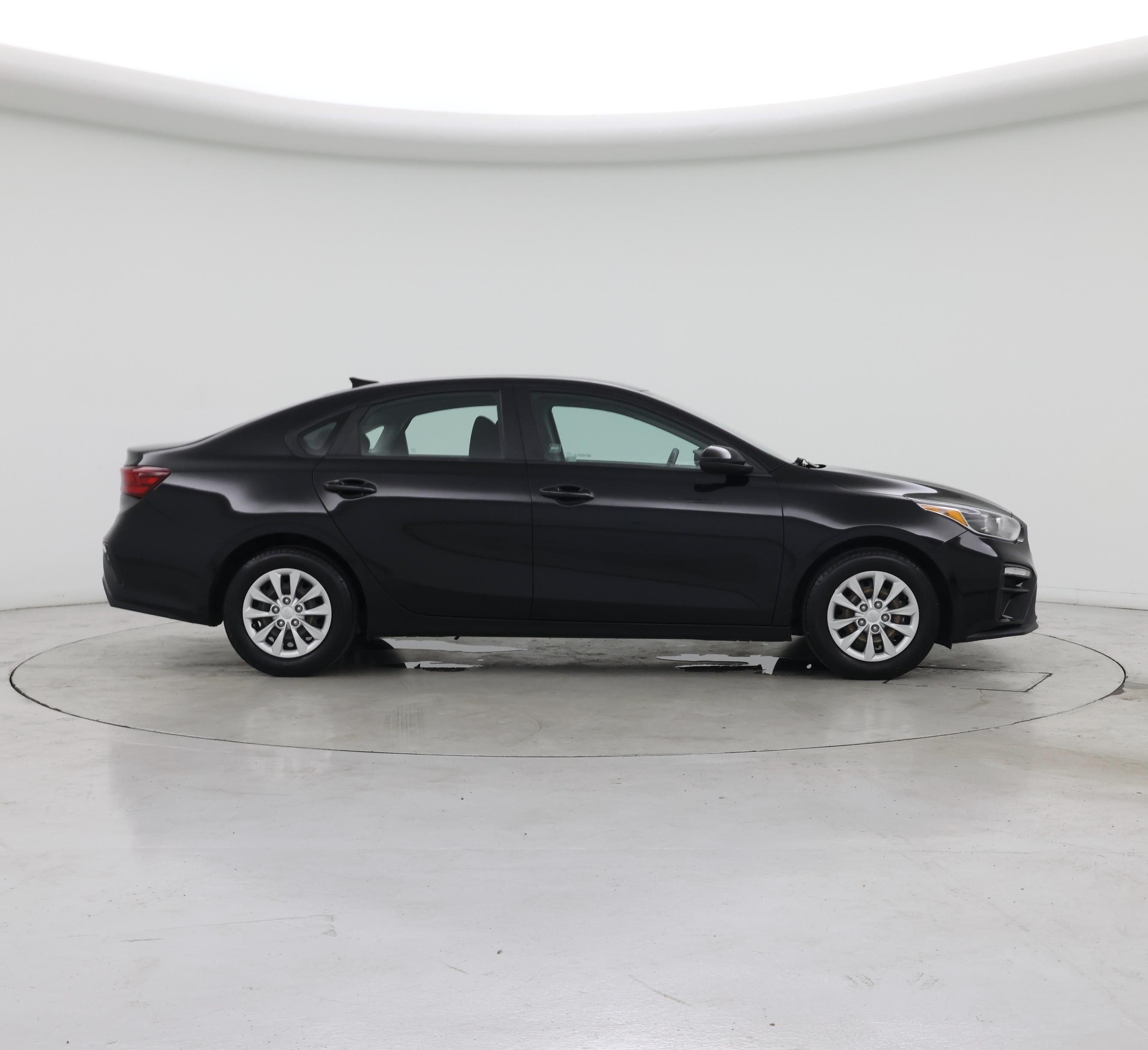 Thumbnail: 2021 Kia Forte - 7