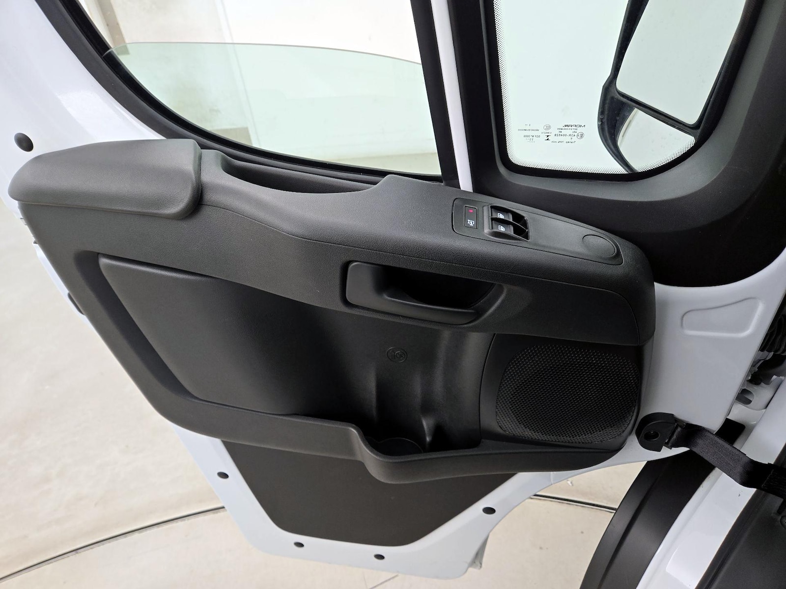 2023 RAM ProMaster Window Van Base - Photo 13