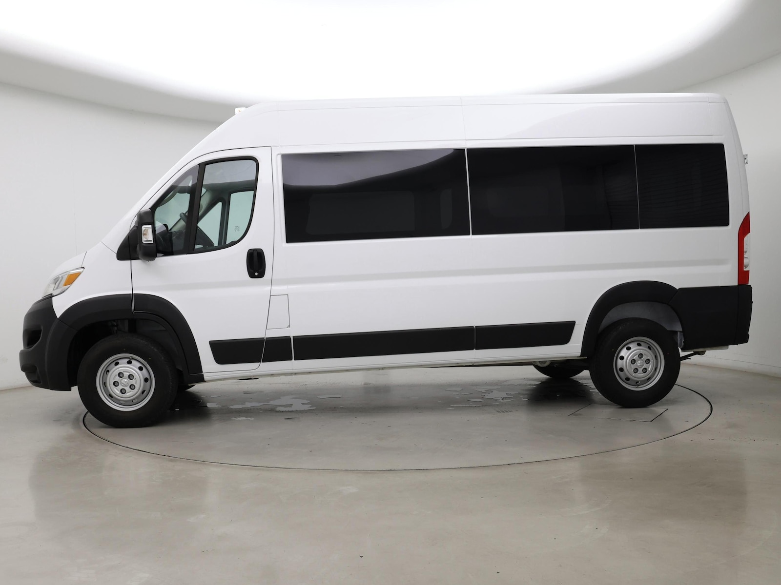 2023 RAM ProMaster Window Van Base - Photo 4