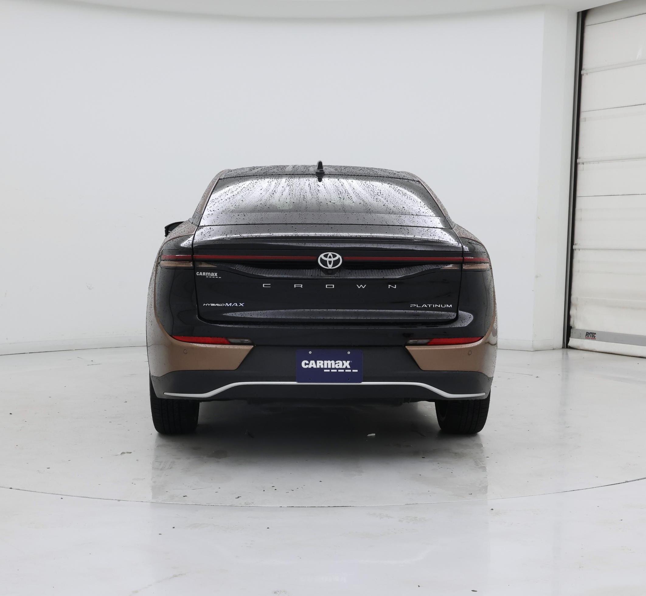 Thumbnail: 2023 Toyota Crown - 6