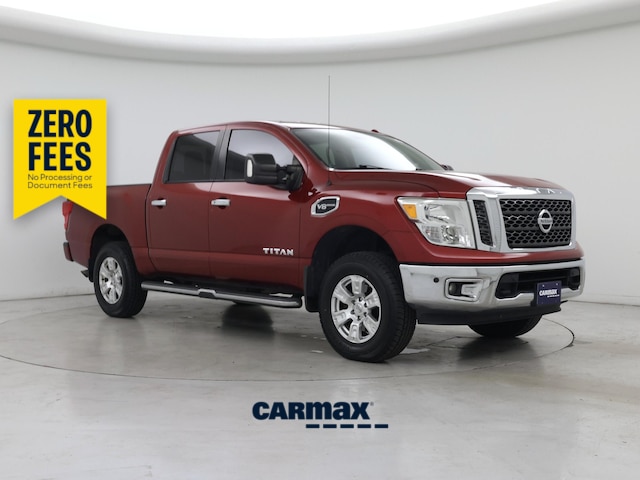 Red 2017 Nissan Titan SV Crew Cab 4WD Pickup Truck Four-Wheel Drive Automatic