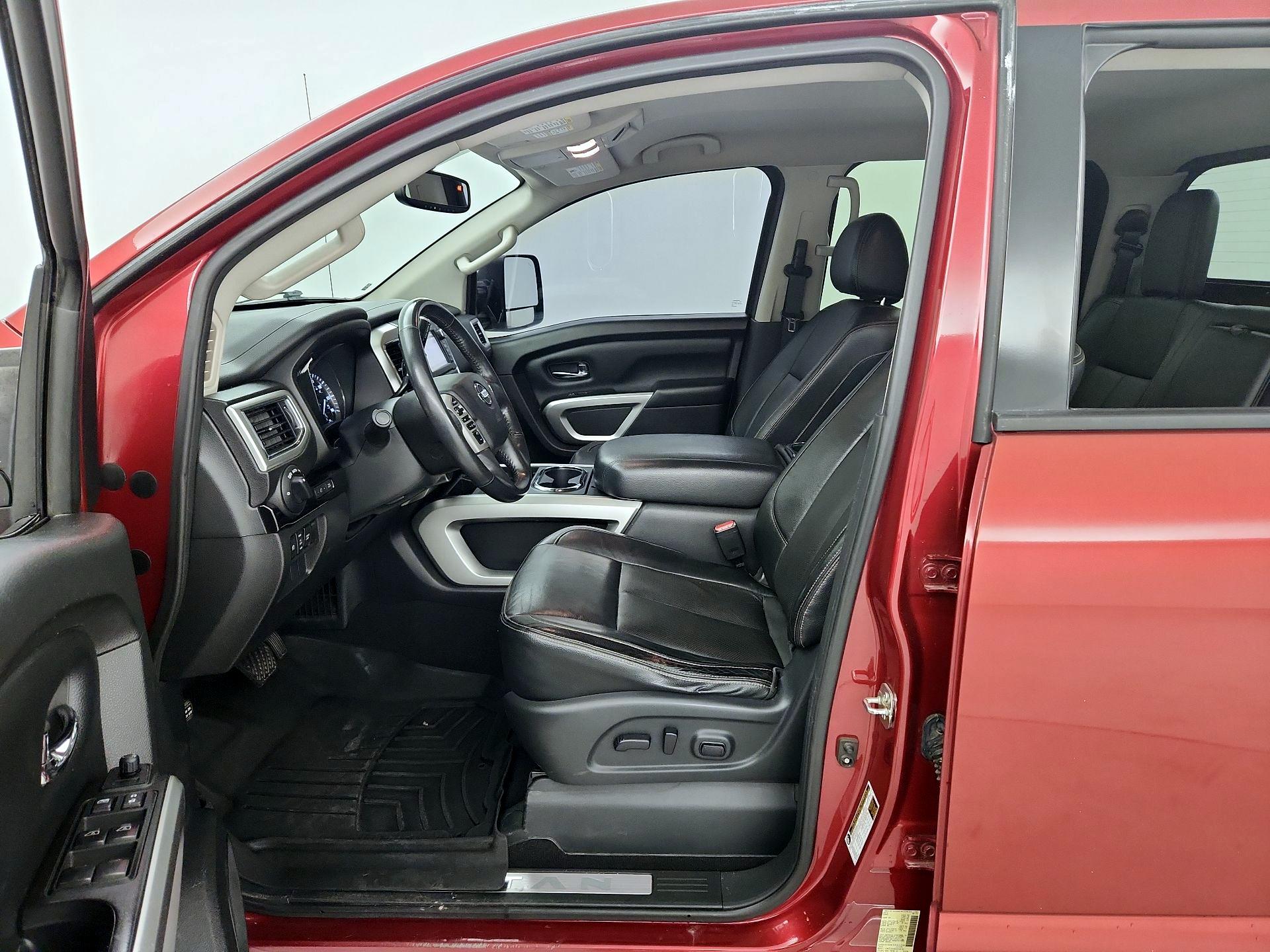 Thumbnail: 2017 Nissan Titan - 11