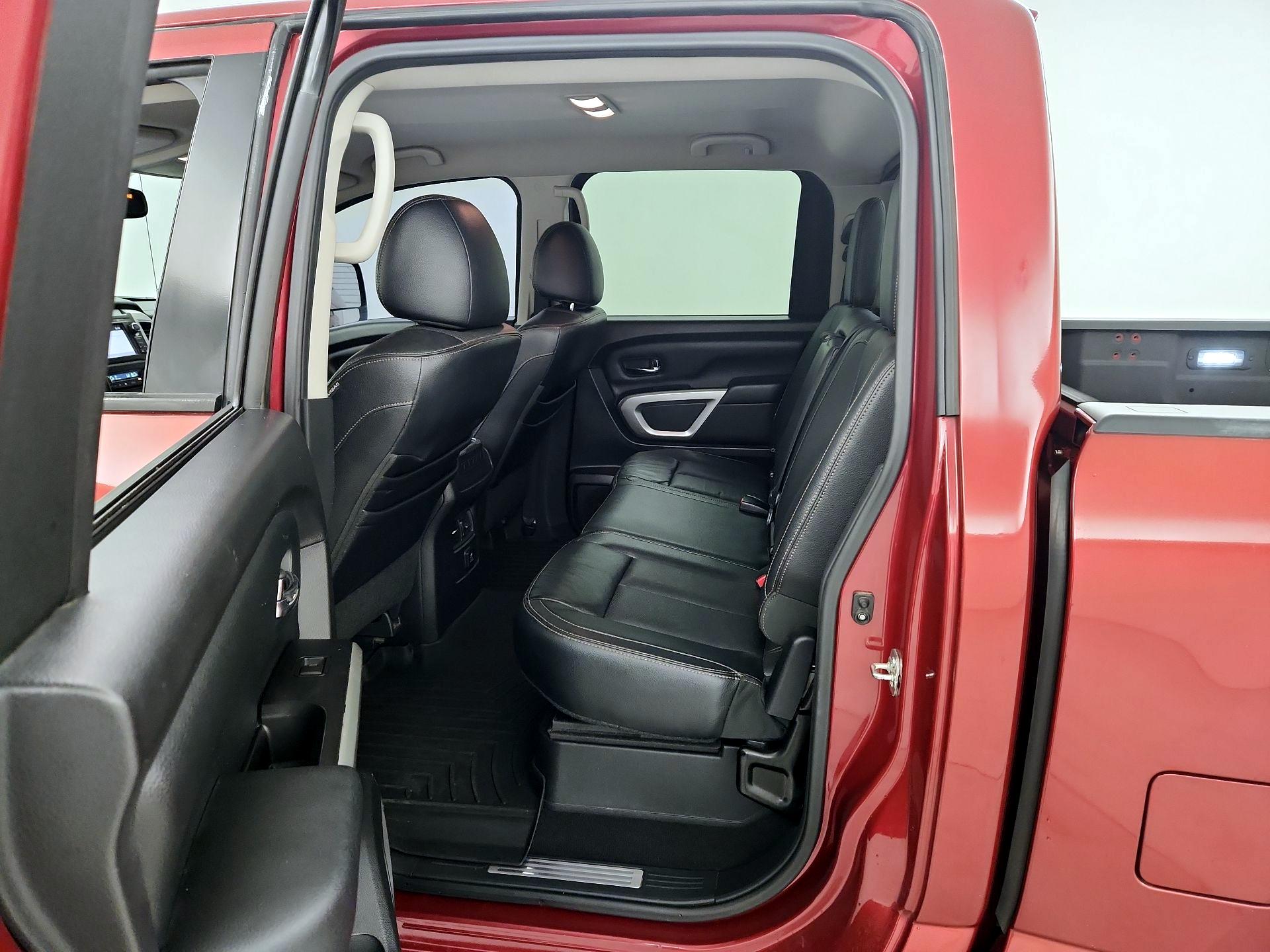 Thumbnail: 2017 Nissan Titan - 20