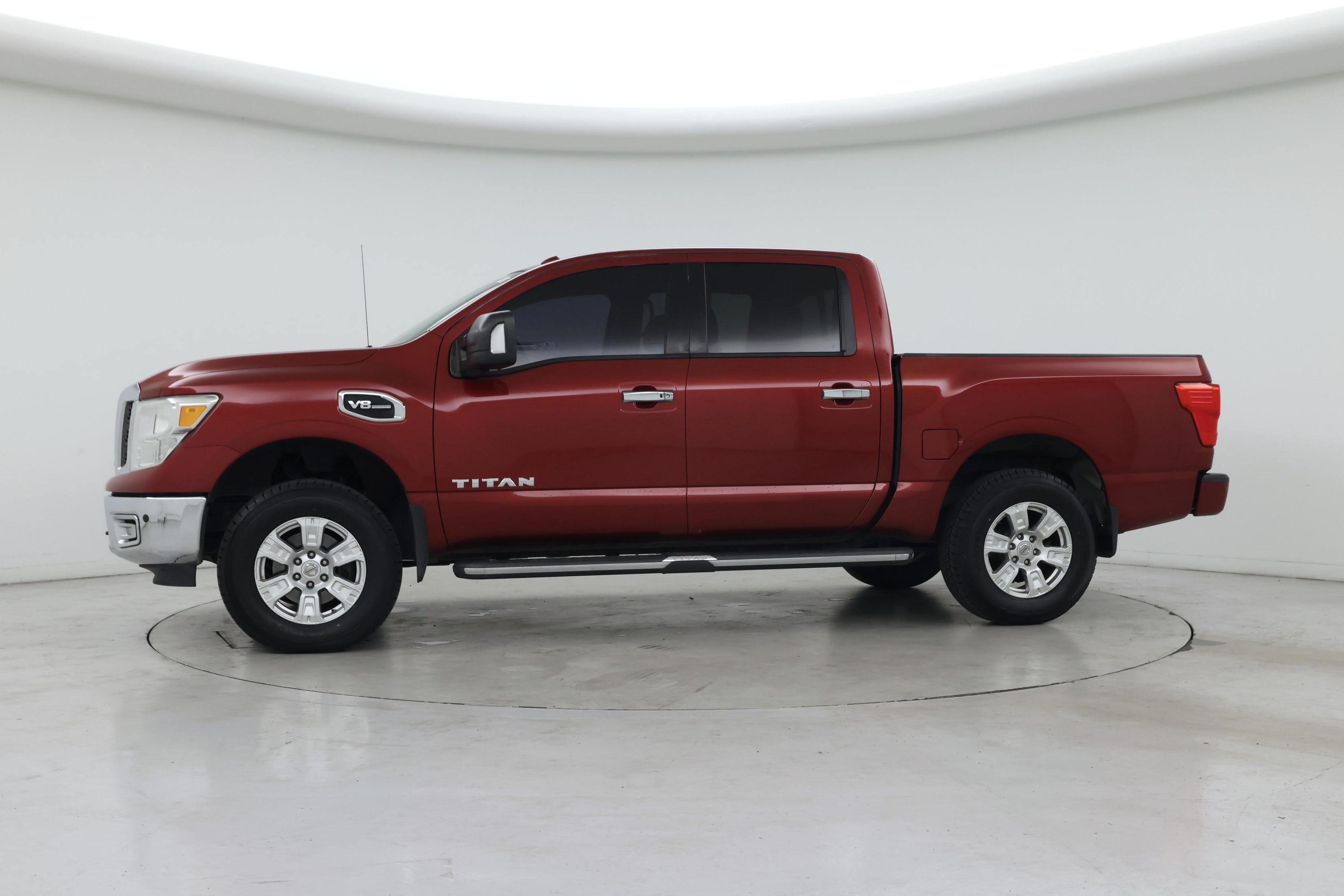 Thumbnail: 2017 Nissan Titan - 3