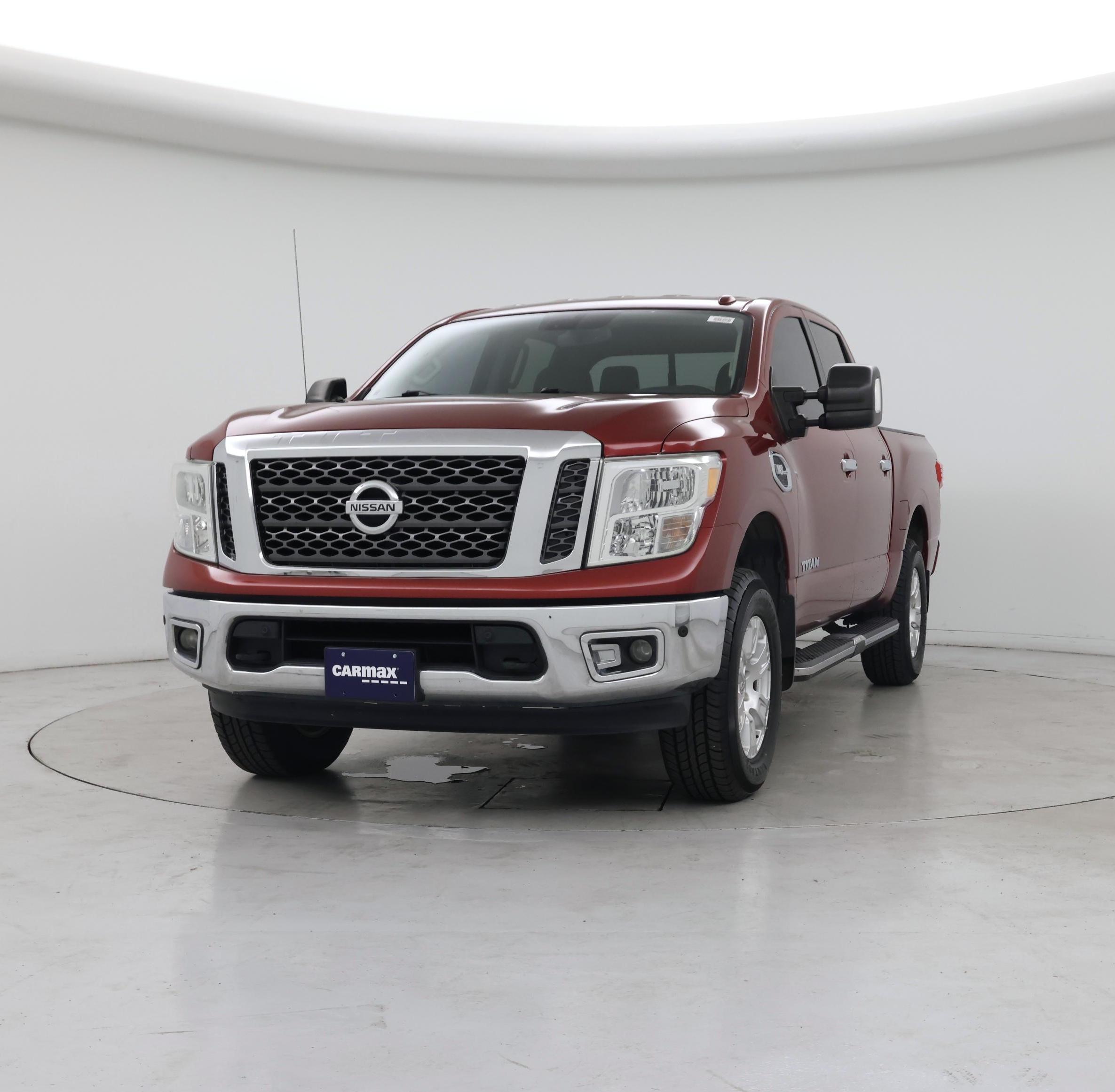 Thumbnail: 2017 Nissan Titan - 4