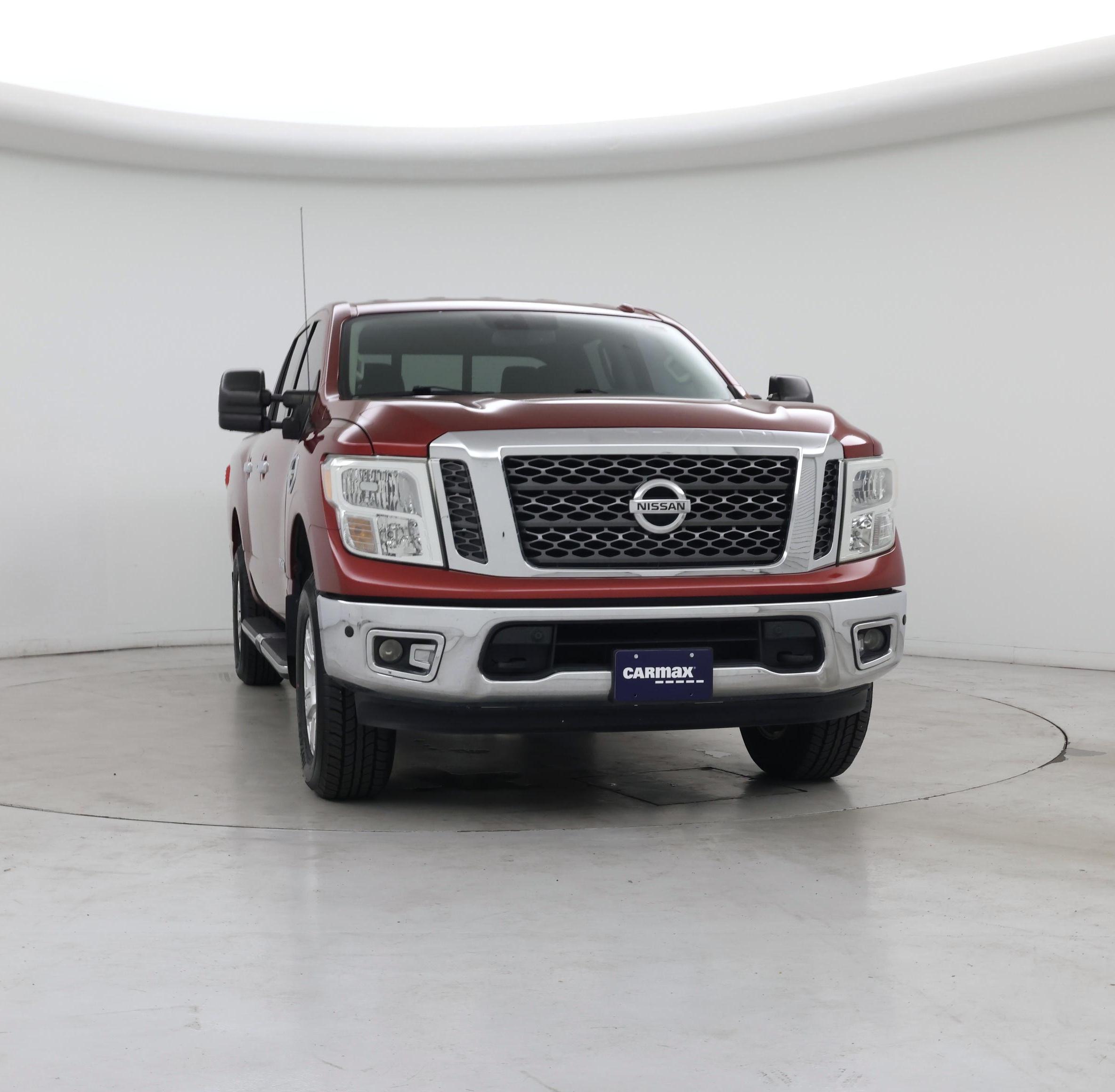 Thumbnail: 2017 Nissan Titan - 5
