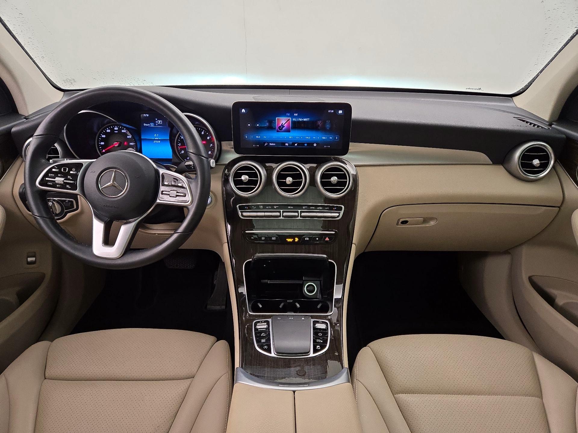 Thumbnail: 2021 Mercedes-Benz GLC - 9