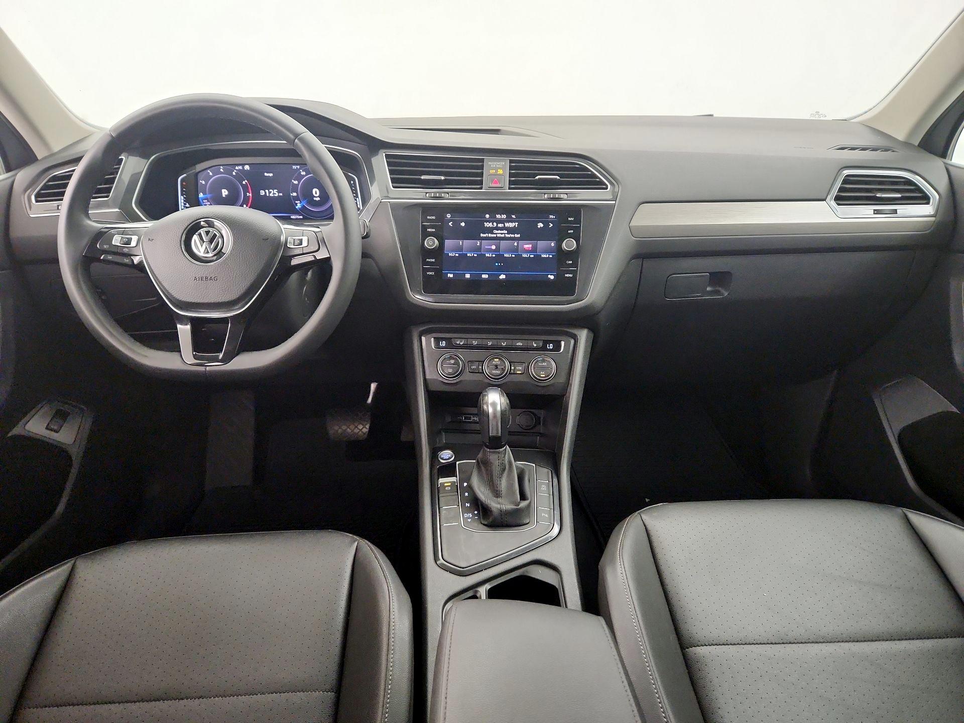 Thumbnail: 2020 Volkswagen Tiguan - 9