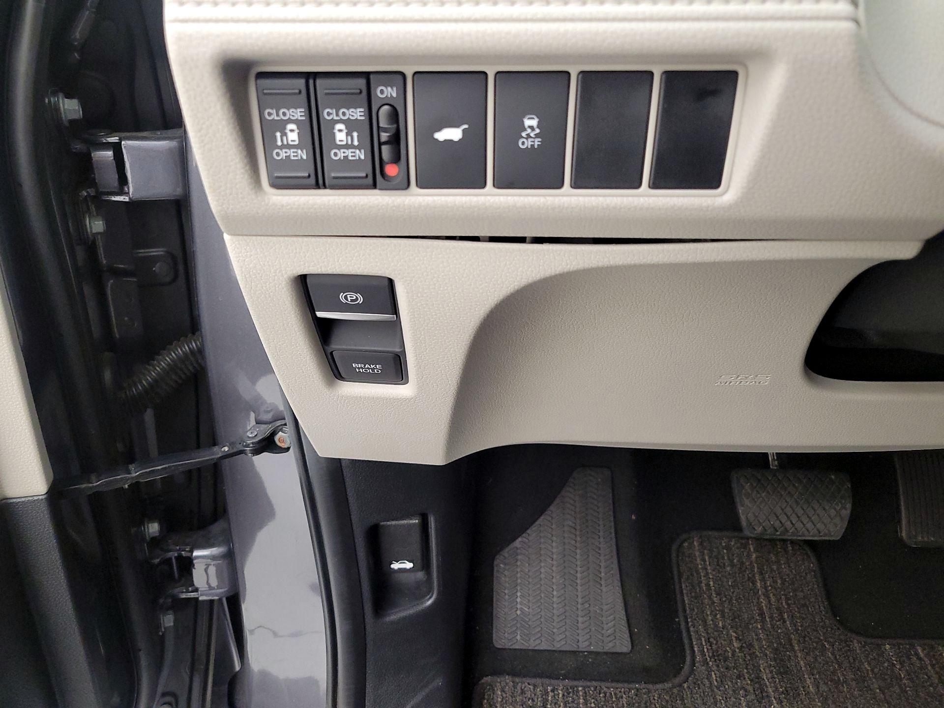 Thumbnail: 2025 Honda Odyssey - 13