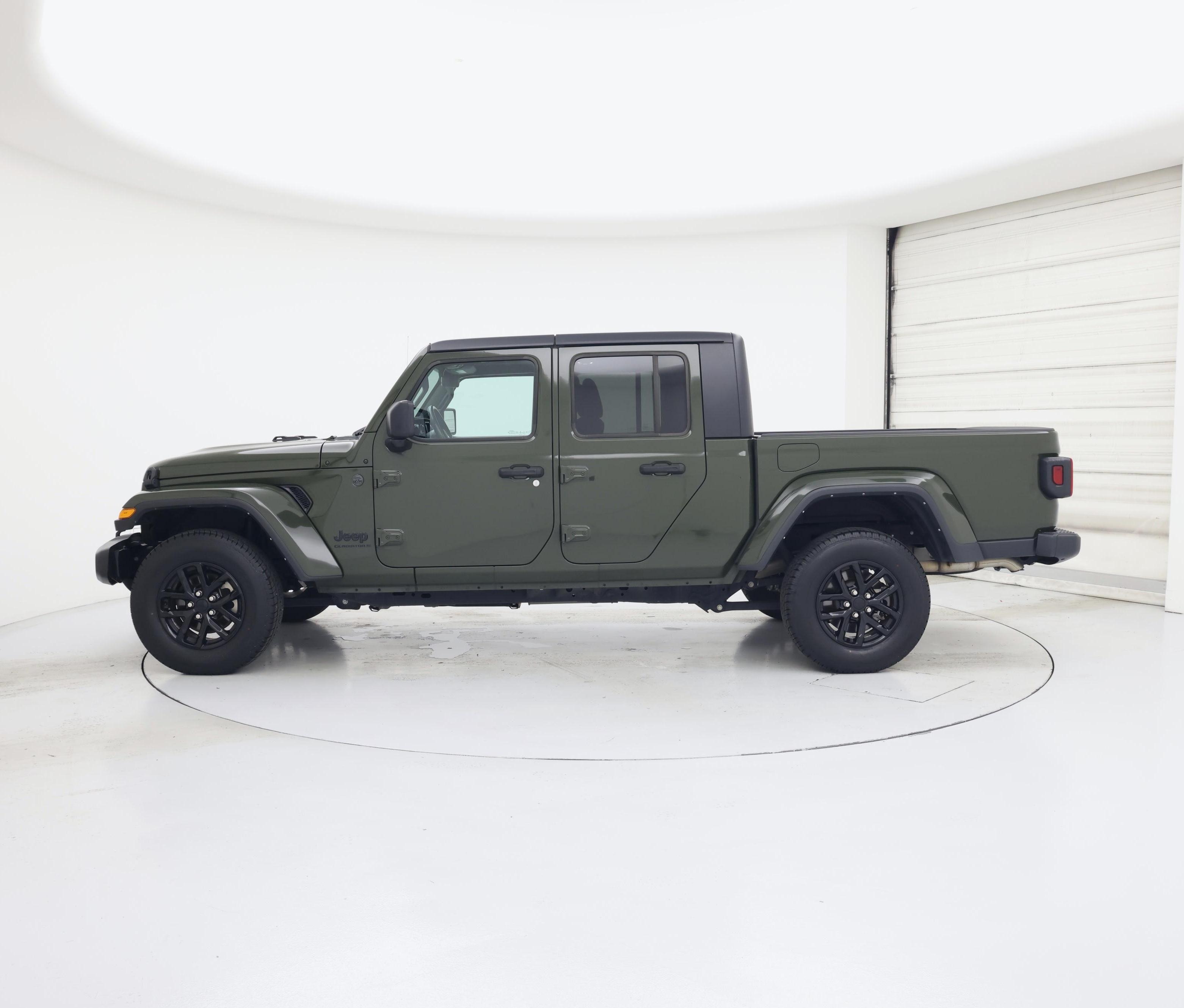 Thumbnail: 2023 Jeep Gladiator - 3