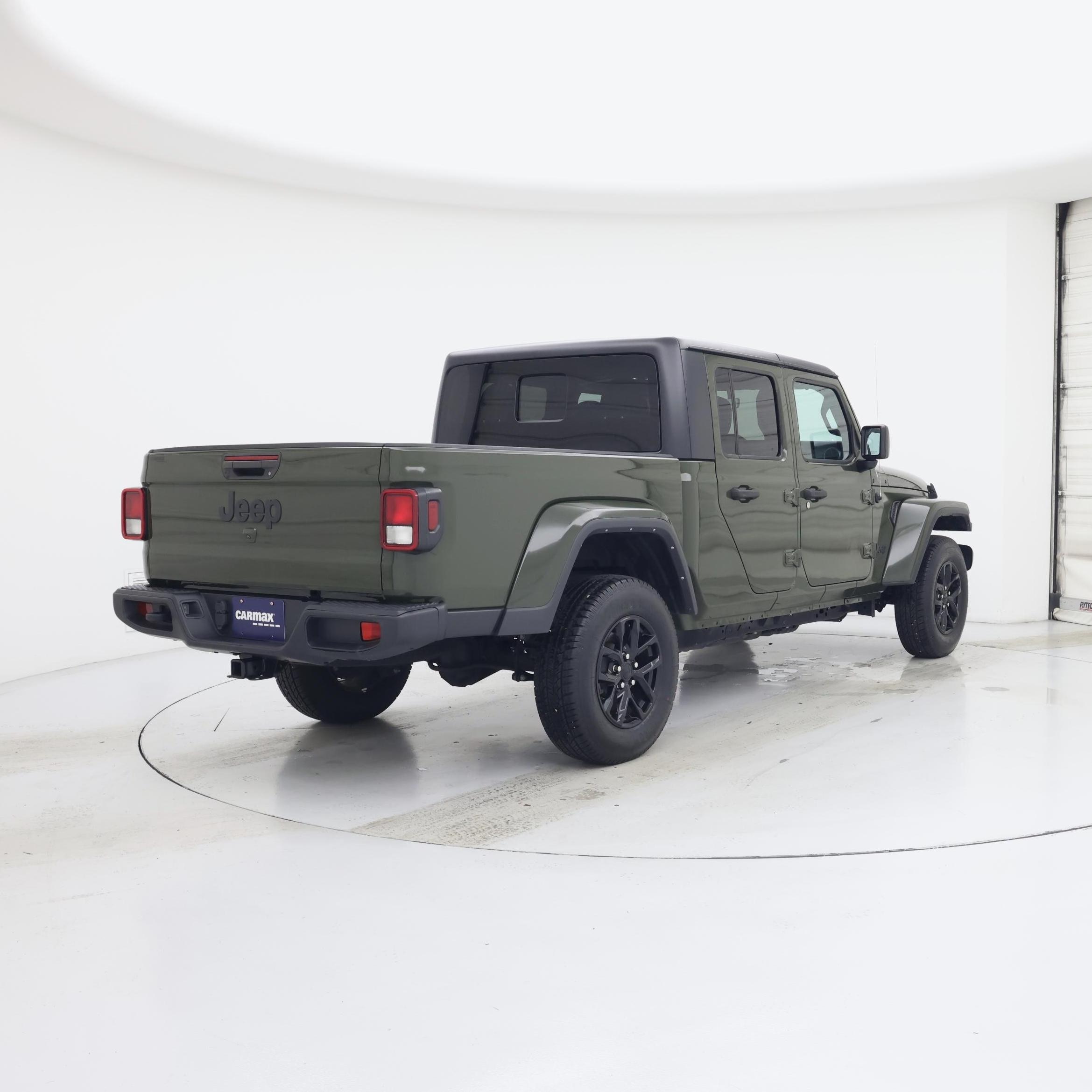 Thumbnail: 2023 Jeep Gladiator - 8