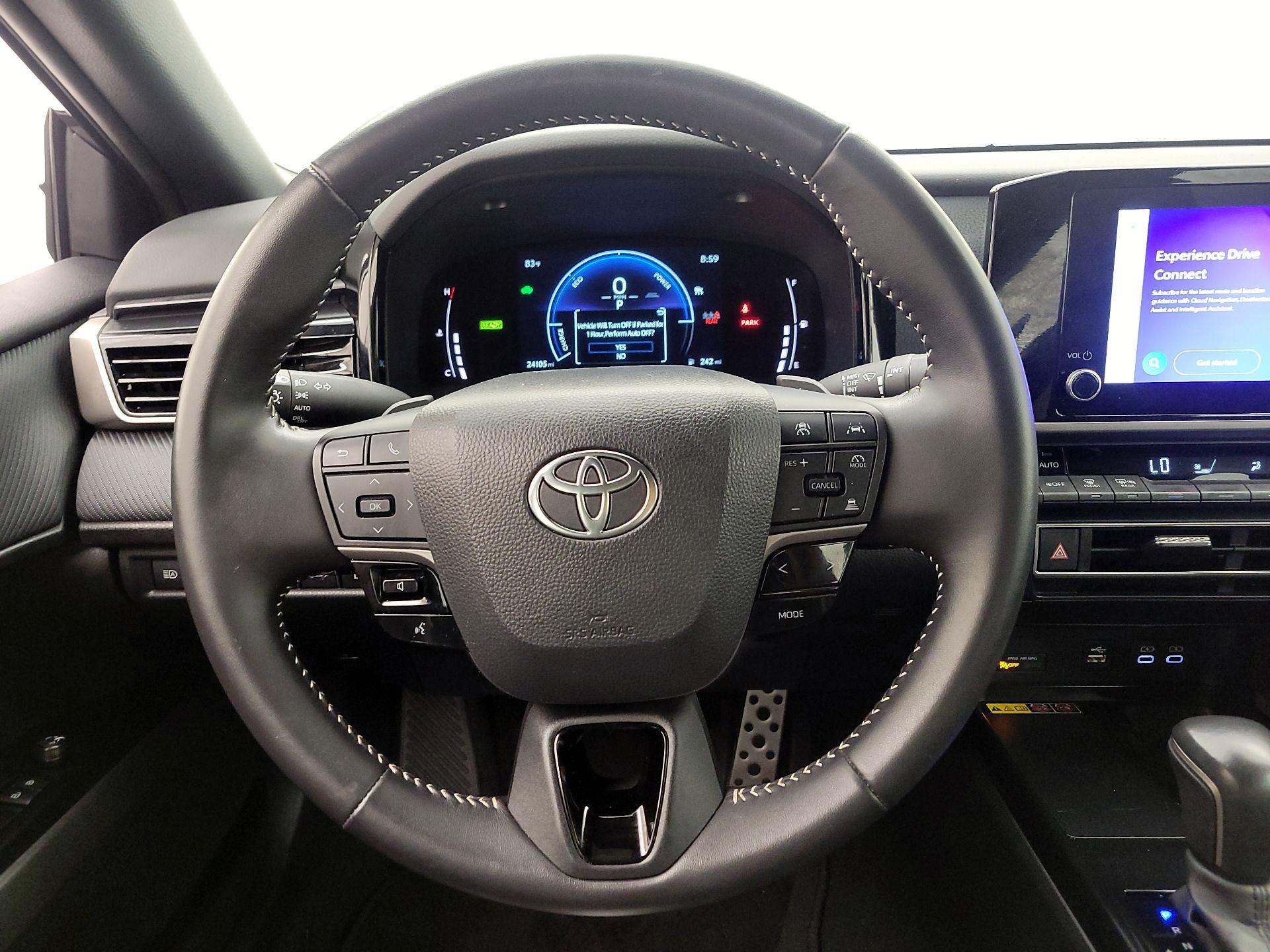 Thumbnail: 2025 Toyota Camry - 10