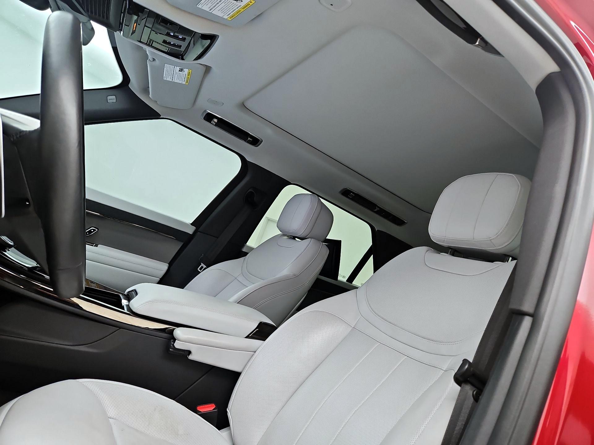 Thumbnail: 2023 Land Rover Range Rover Sport - 20
