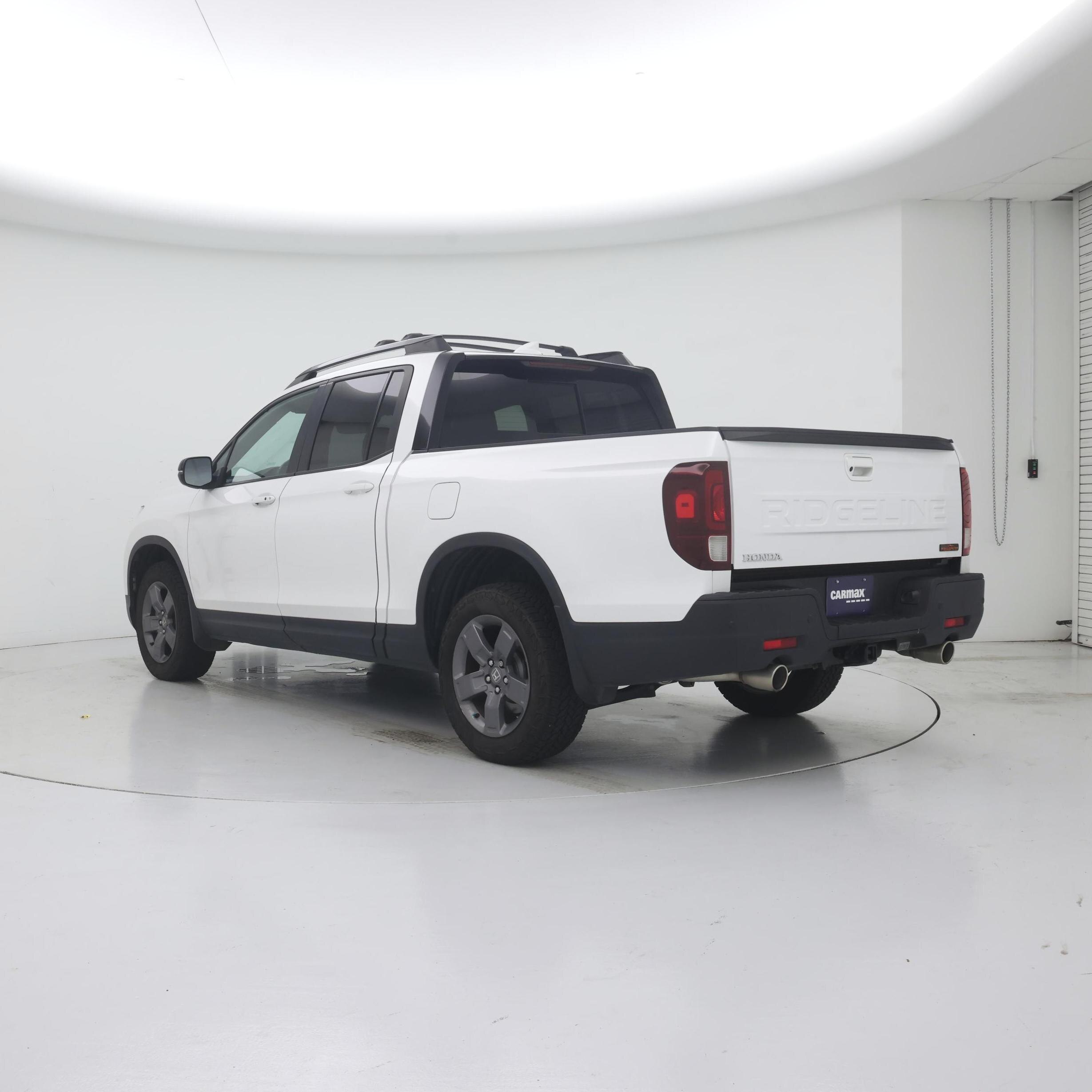 Thumbnail: 2024 Honda Ridgeline - 2